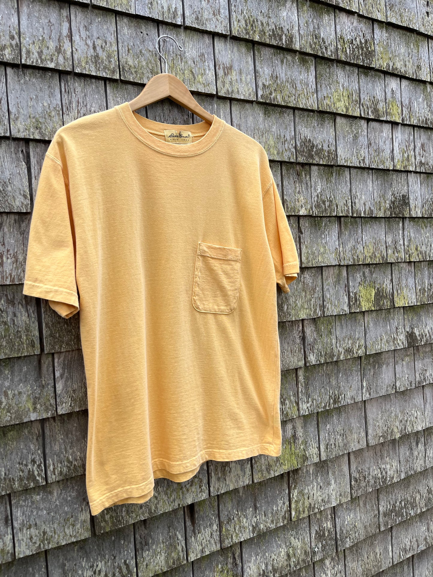 90s Eddie Bauer Garment Dyed Cotton Pocket T-Shirt (L)