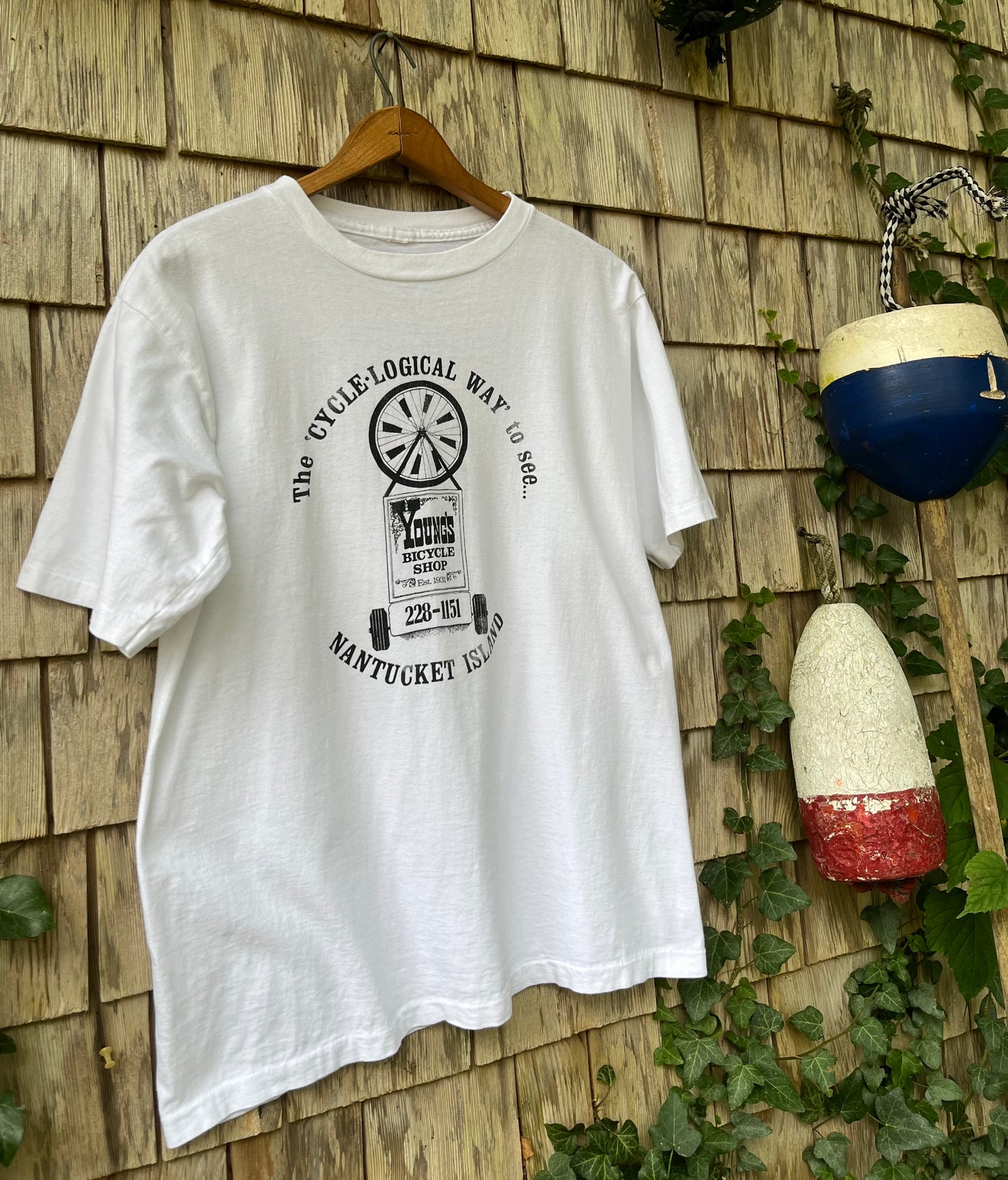 90s Young’s Bicycle Shop 'The Cycle-Logical Way to See' Nantucket T-Shirt (L)