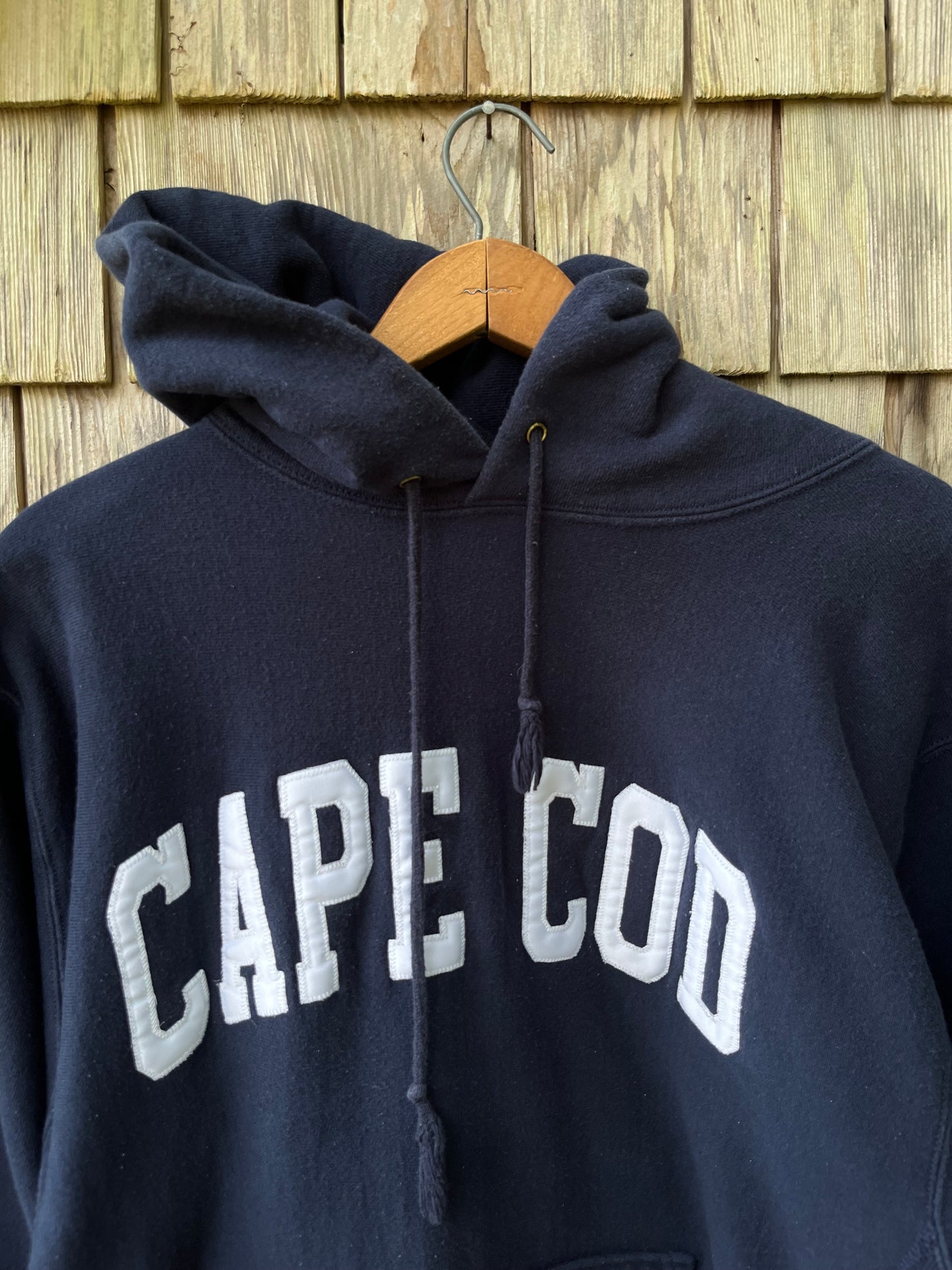 90s Cape Cod Champion Reverse Weave Hoodie Sweatshirt (XL)