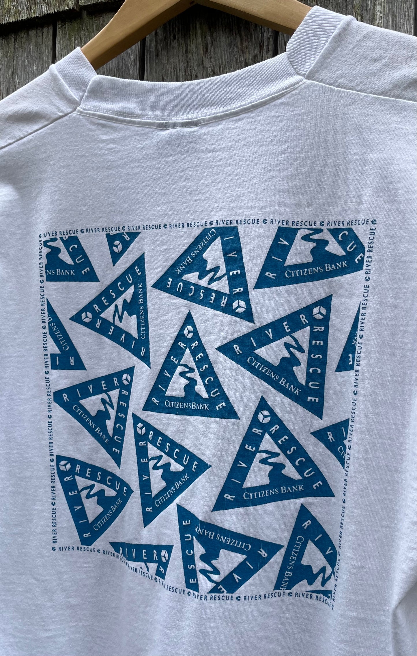 90s Narrow River Run Rhode Island T-Shirt (M)