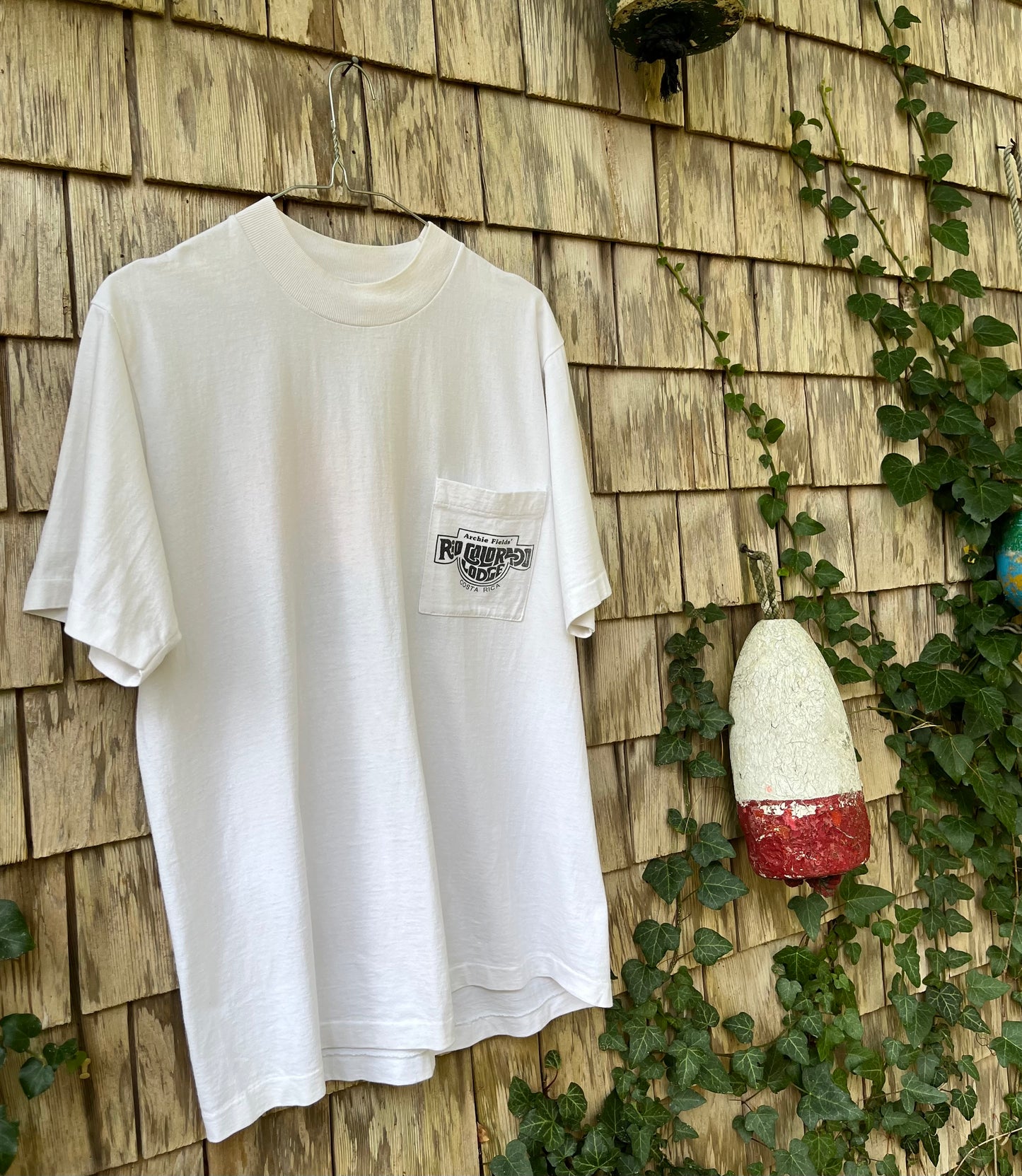 90s Archie Field's Rio Colorado Fishing Lodge Costa Rica Pocket T-Shirt (L)