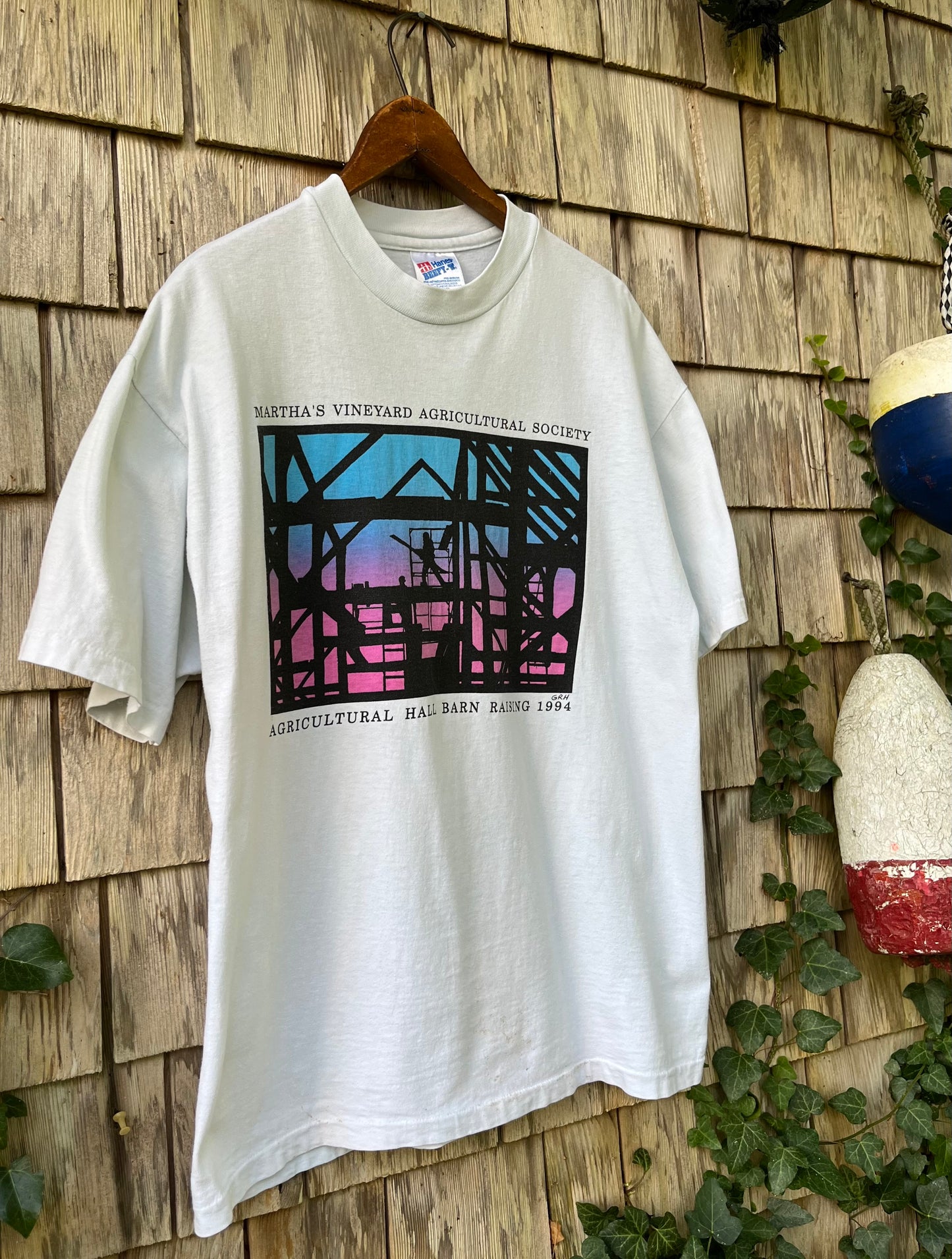 90s Martha’s Vineyard Agricultural Hall Barn Raising T-Shirt (L)