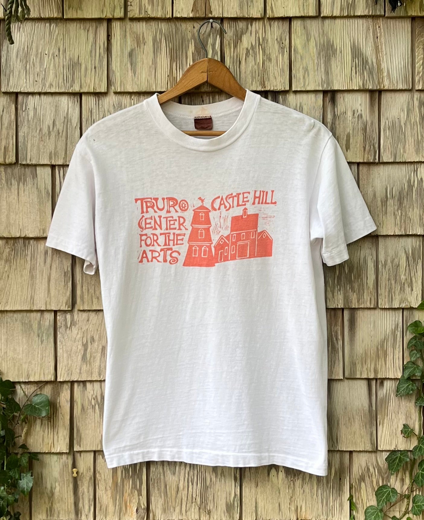 70s Truro Castle Hill Center for the Arts T-Shirt (S/M)