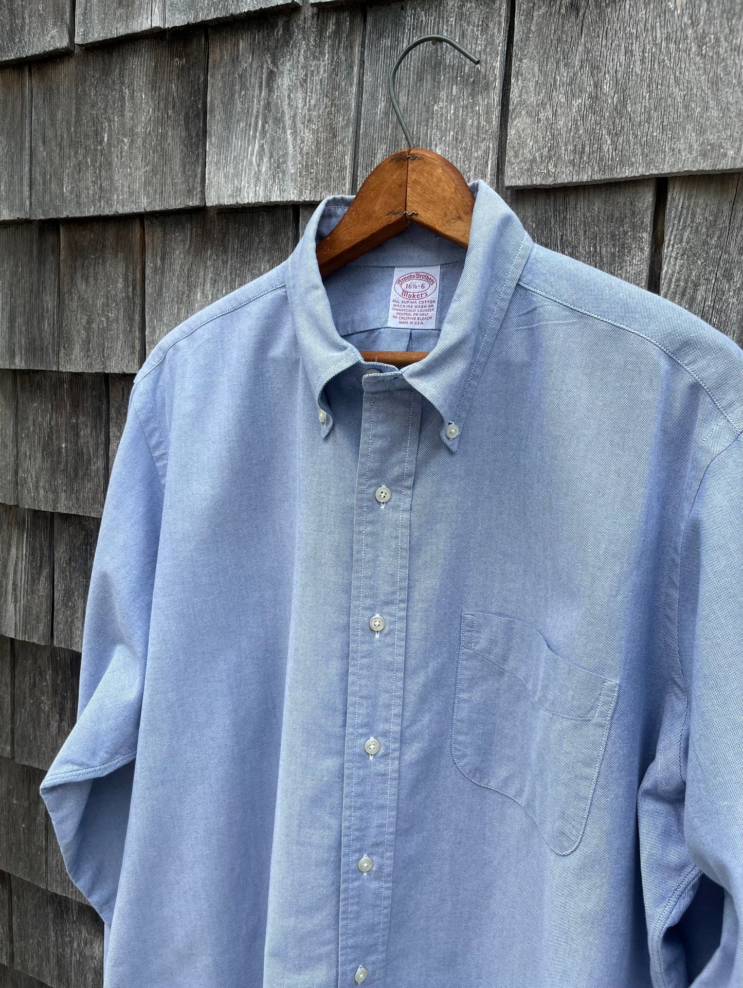 90s Brooks Brothers Makers Oxford Cloth Button Down Shirt (16.5-6)
