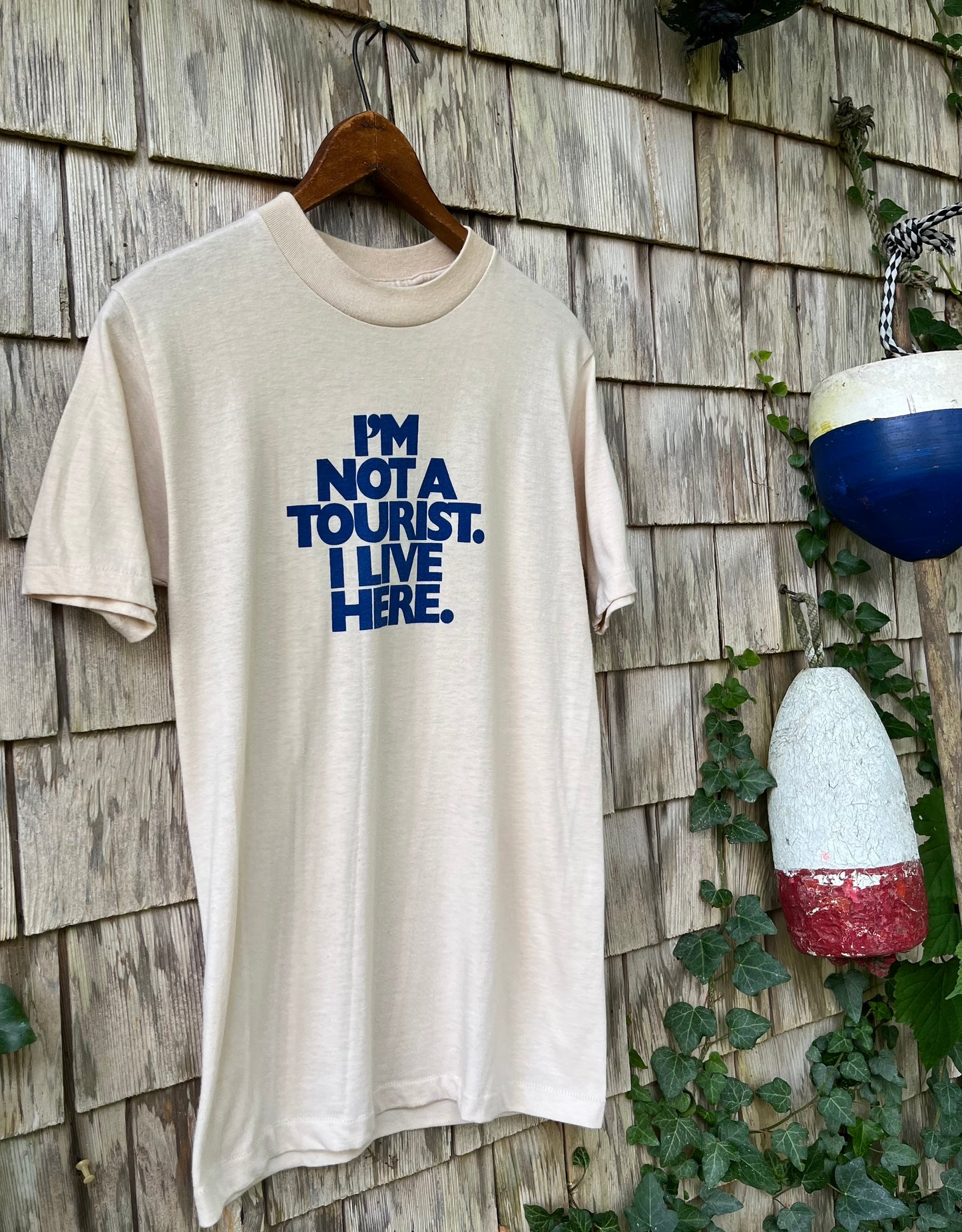 70s ‘I’m Not a Tourist I Live Here’ Coming Attractions T-Shirt (S)