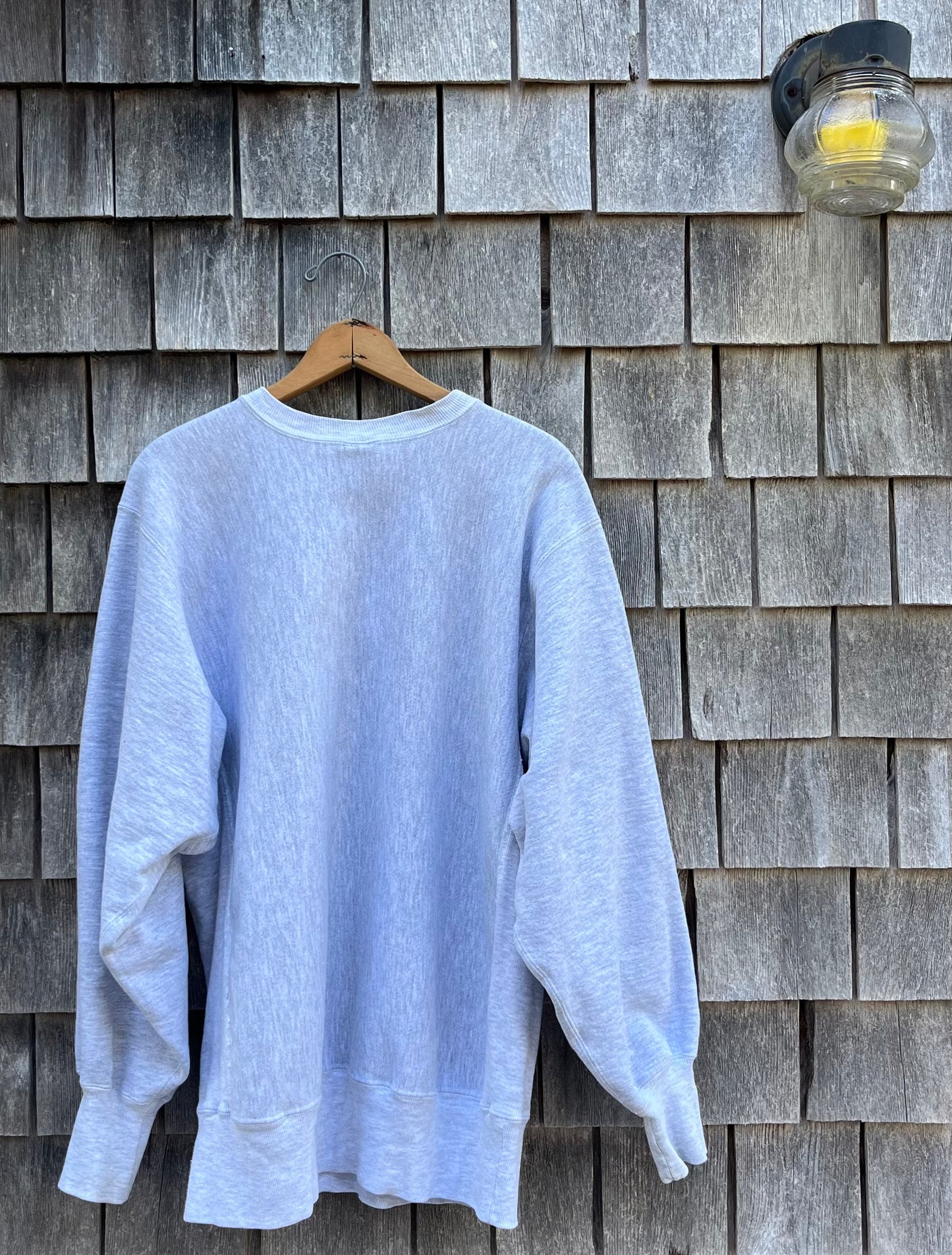 90s Martha’s Vineyard Champion Reverse Weave Sweatshirt (XL)