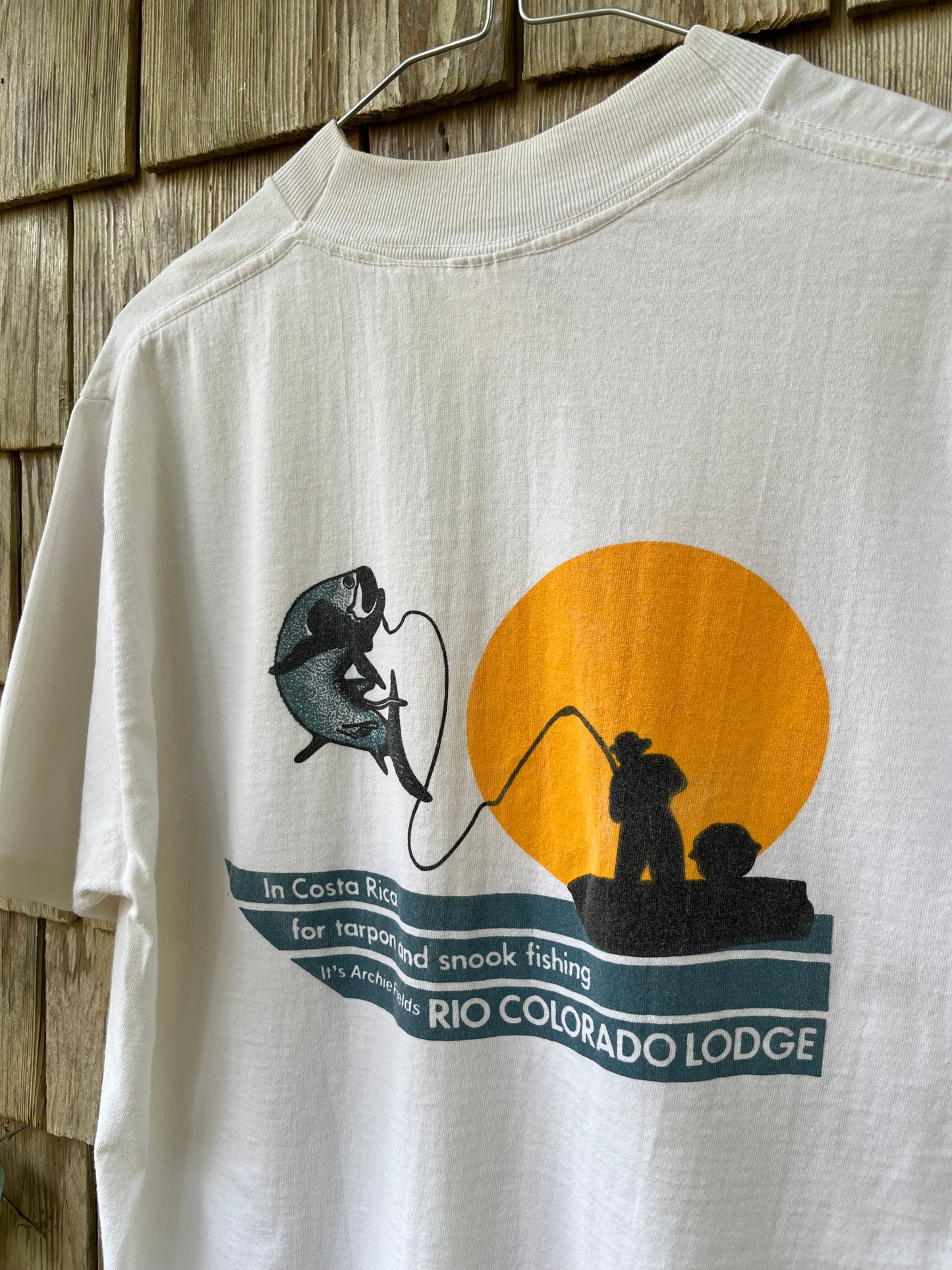 90s Archie Field's Rio Colorado Fishing Lodge Costa Rica Pocket T-Shirt (L)