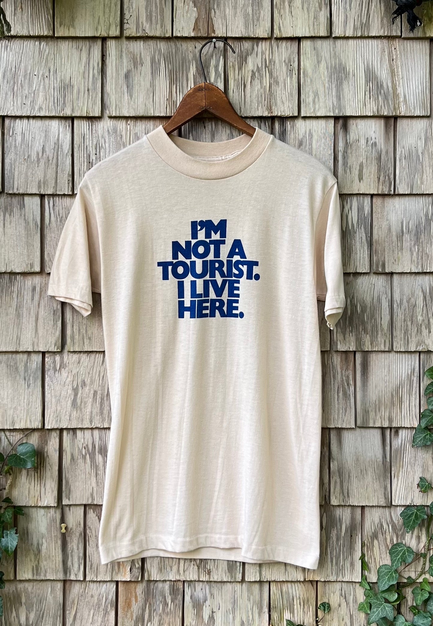 70s ‘I’m Not a Tourist I Live Here’ Coming Attractions T-Shirt (S)