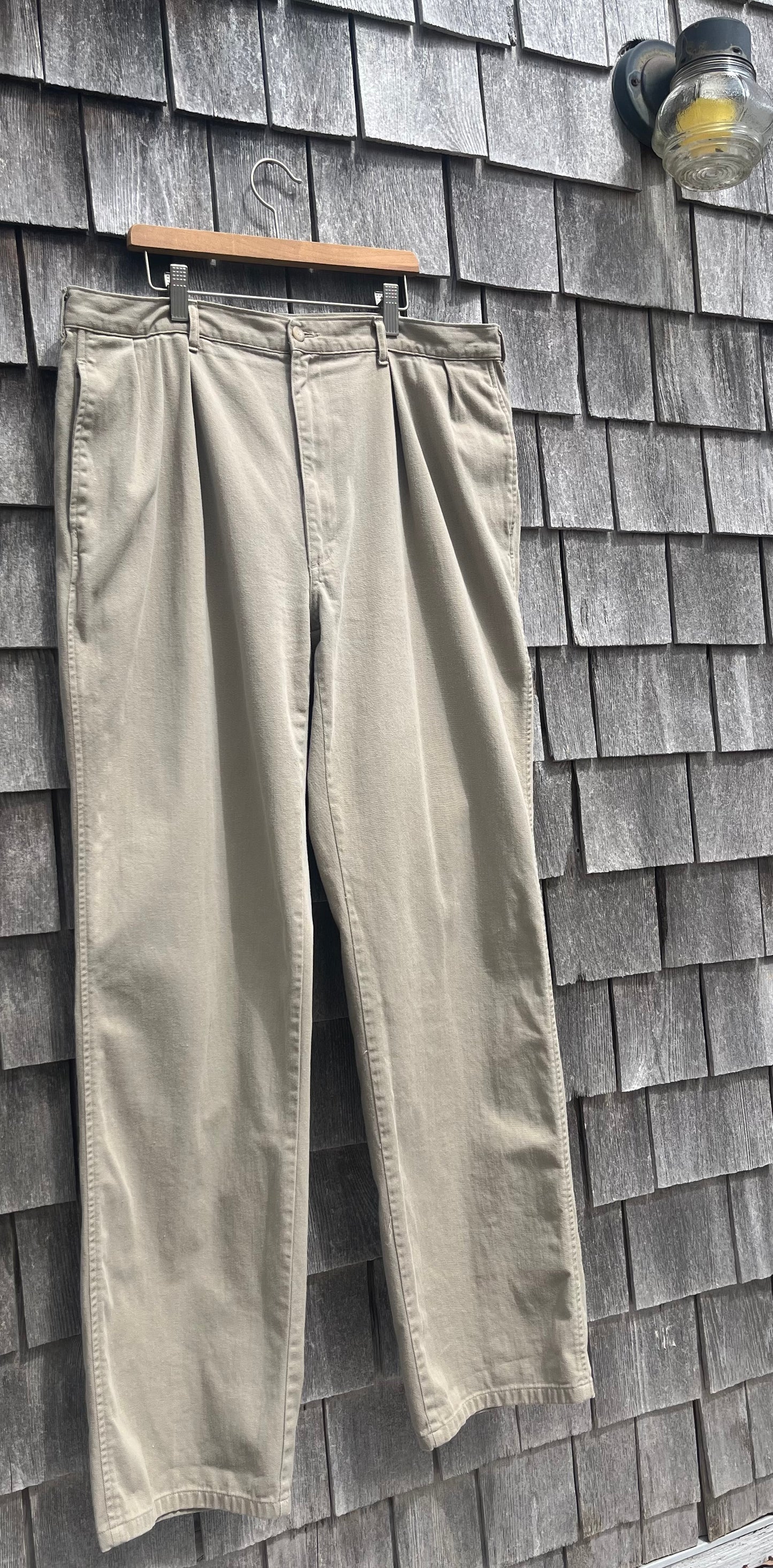 90s Polo Ralph Lauren Pleated Front Khaki Pants (36/34)