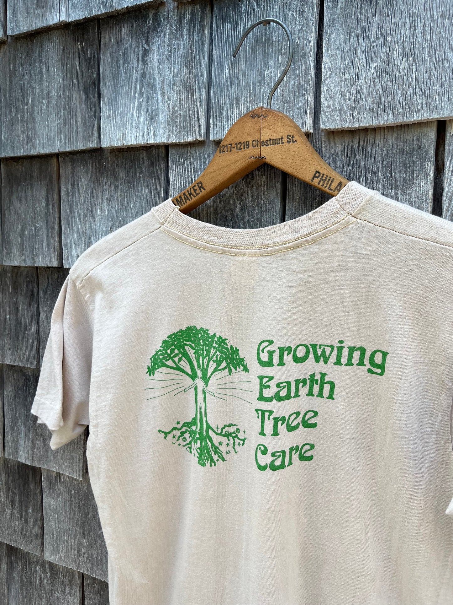 70s Growing Earth Tree Care Pocket T-Shirt (S)