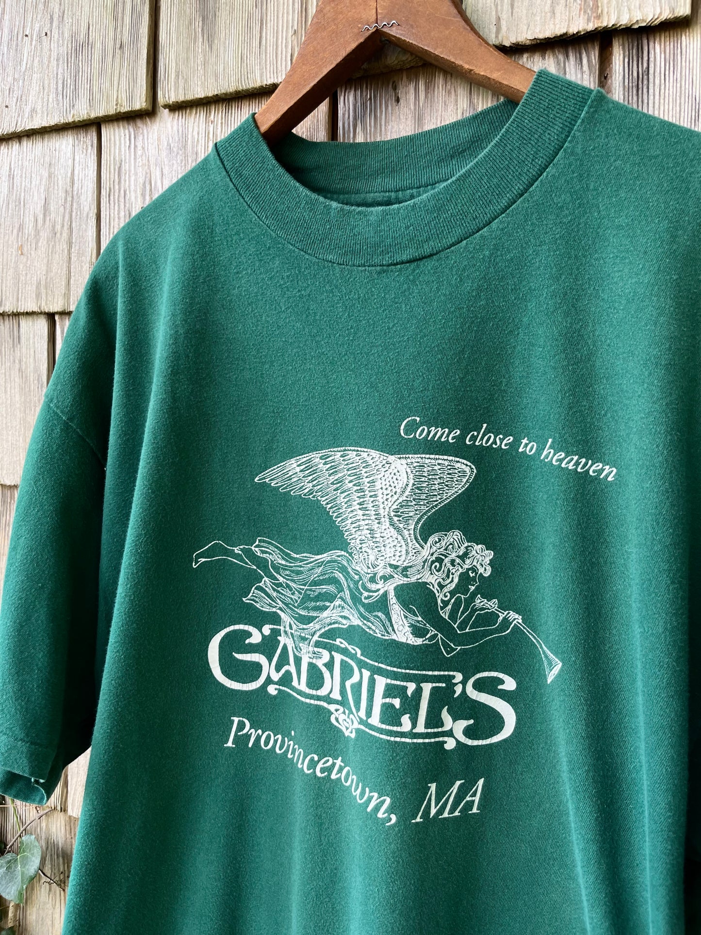 90s Gabriel’s Hotel Provincetown T-Shirt (XL)