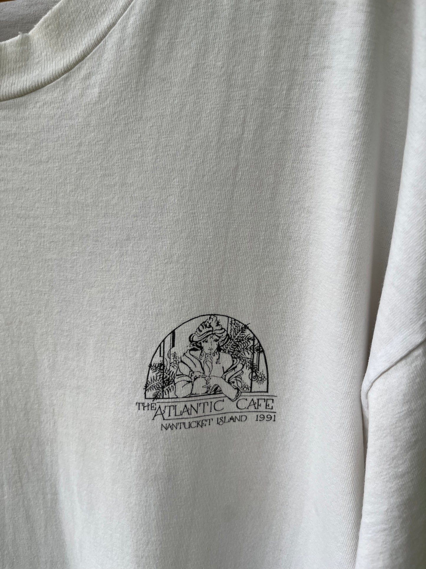 90s The Atlantic Cafe Restaurant and Bar Nantucket T-Shirt (XL)