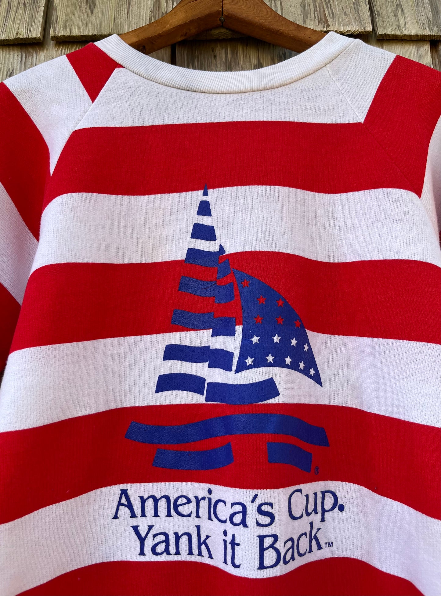 80s America’s Cup ‘Yank it Back’ Raglan Sleeve Crewneck Sweatshirt (S/M)