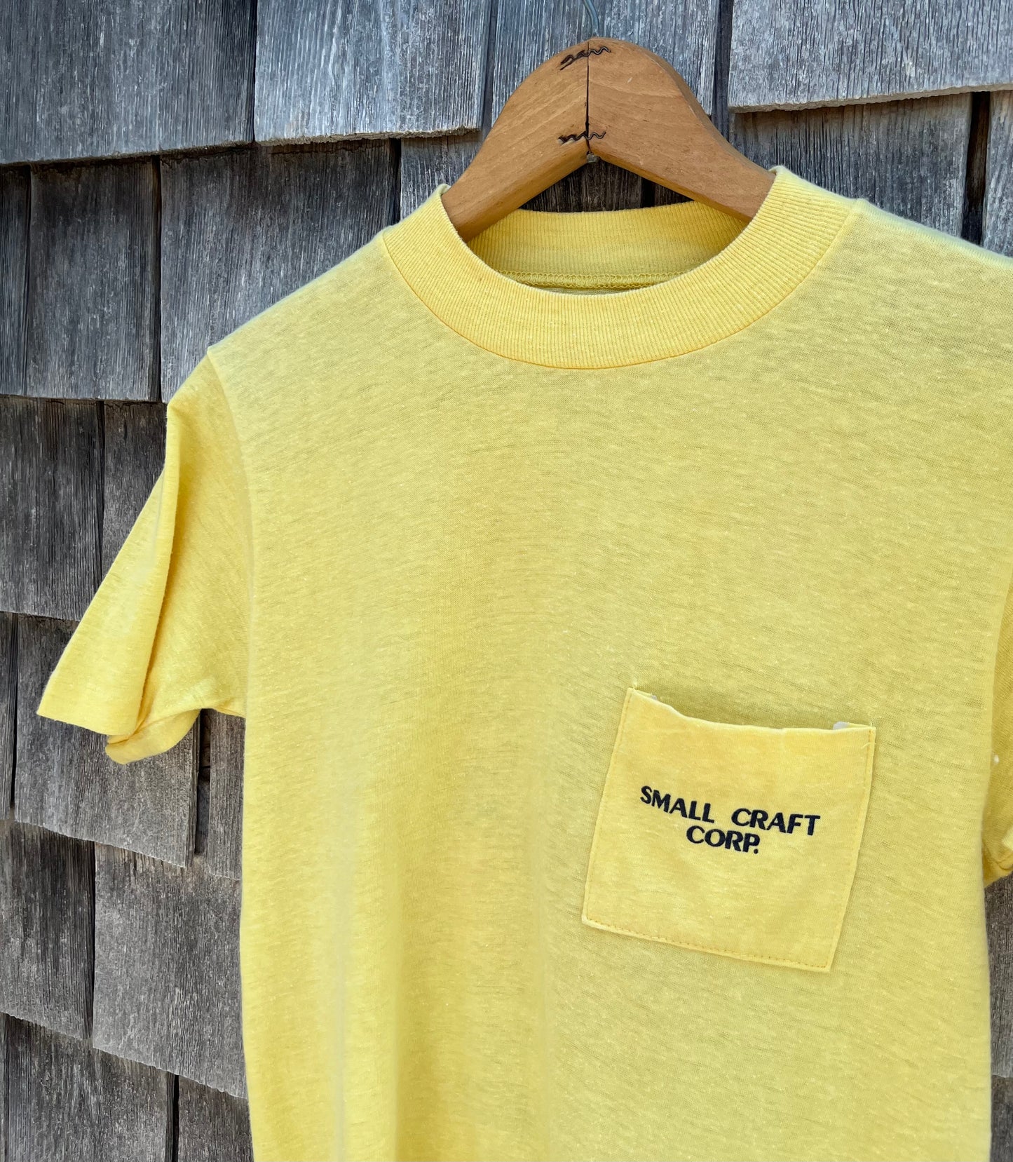 70s Pleasant Bay Classic Chatham Sailing Pocket T-Shirt (S/XS)