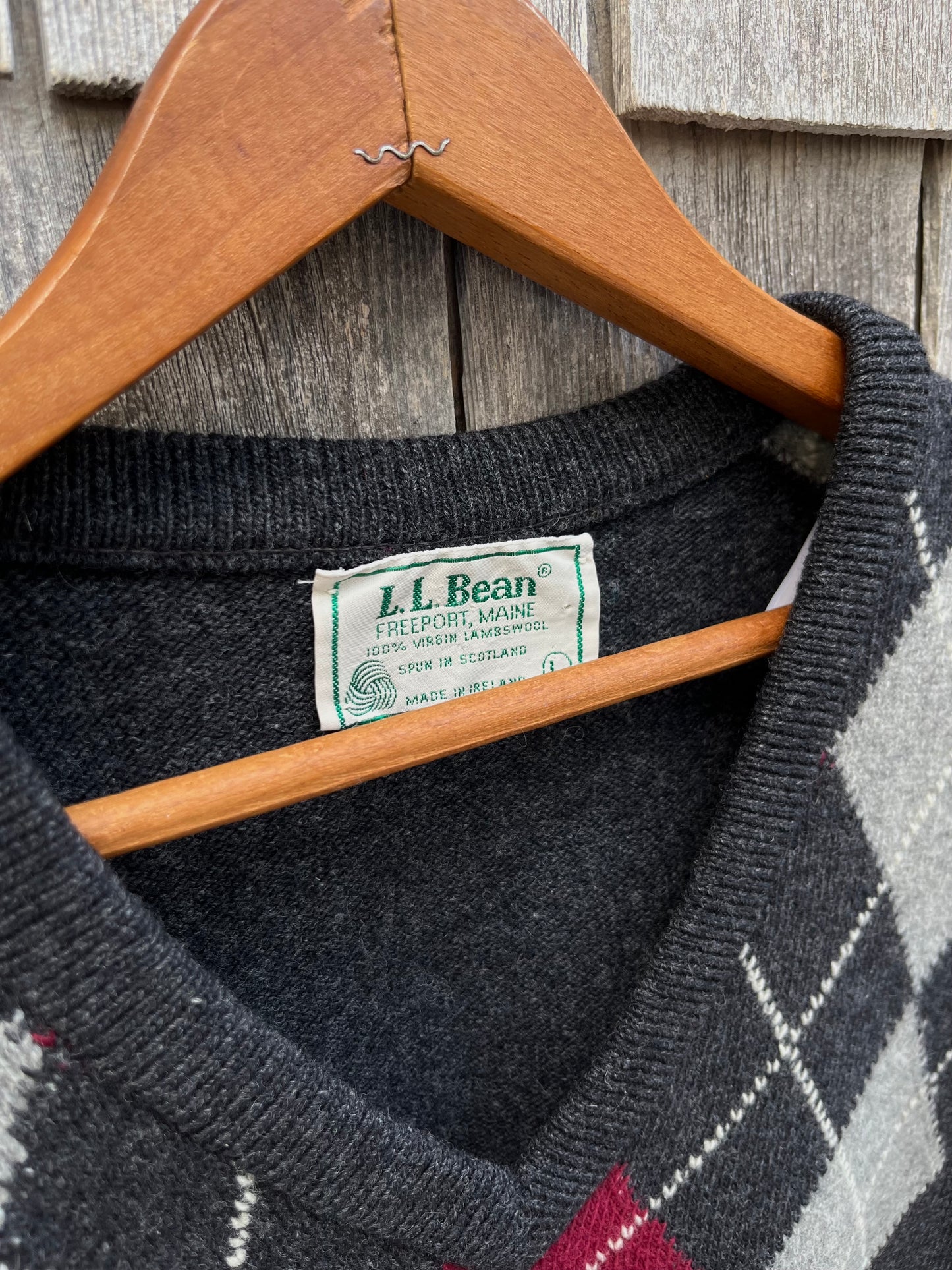 80s L.L. Bean Lambswool Argyle Sweater Vest (L)