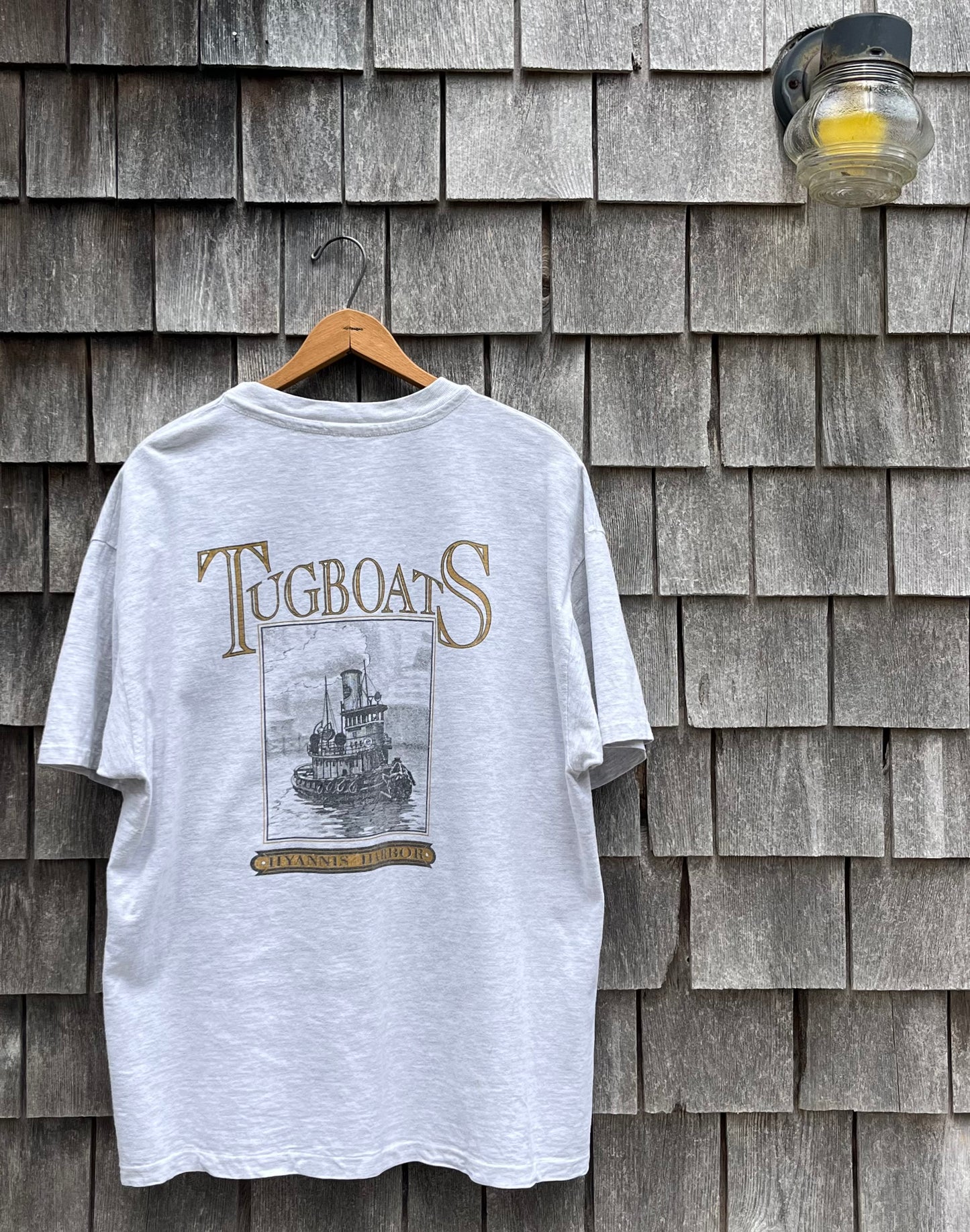 90s Tugboat’s Restaurant Hyannis Harbor T-Shirt (L/XL)