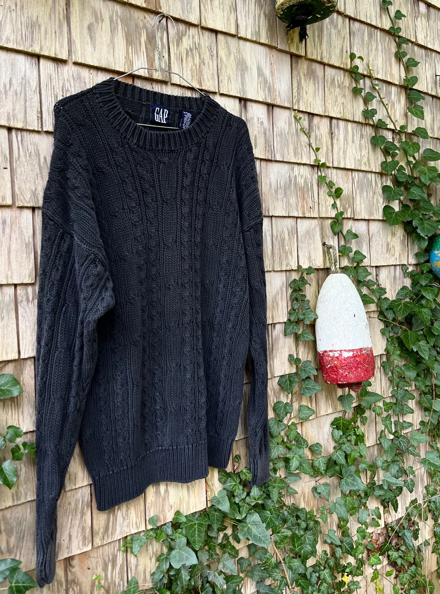 90s GAP Cable Knit Cotton Blend Sweater (M)