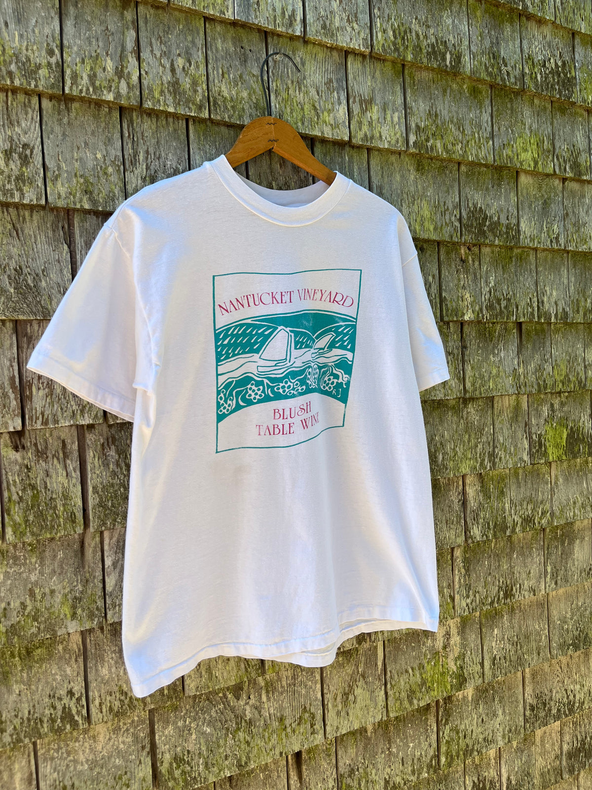 90s Nantucket Blush Table Wine T-Shirt (M)