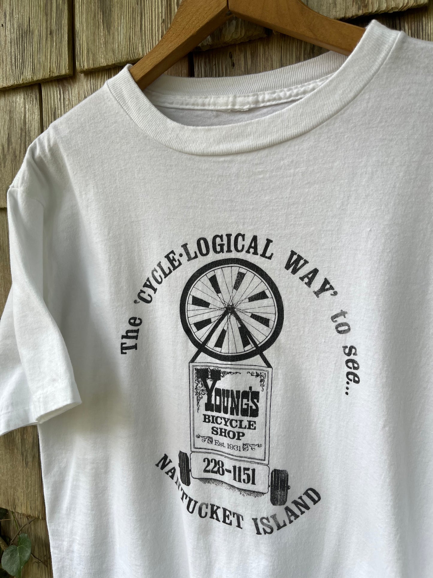 90s Young’s Bicycle Shop 'The Cycle-Logical Way to See' Nantucket T-Shirt (L)