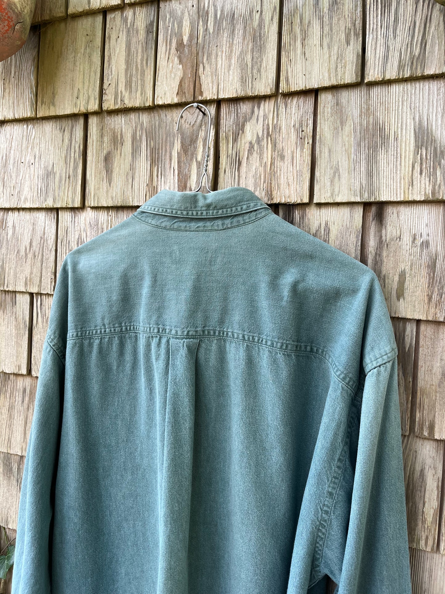 90s Lands’ End Garment Dye Cotton Twill Button Down Shirt (XL)