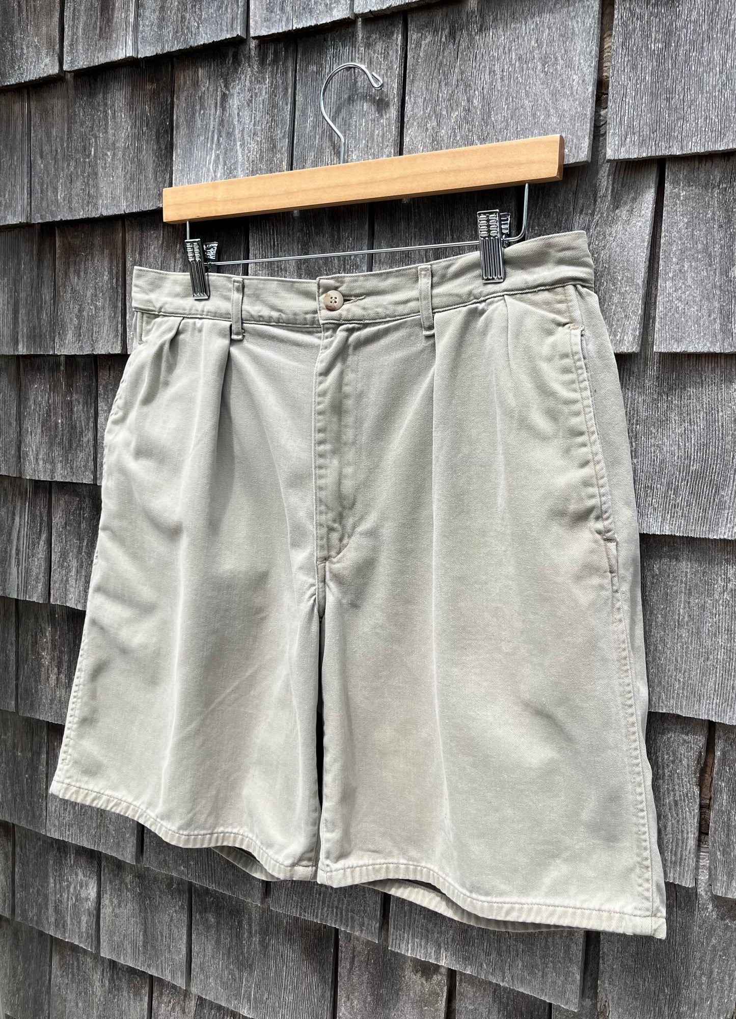 90s Polo Ralph Lauren Pleat Front Cotton Shorts (32/9)