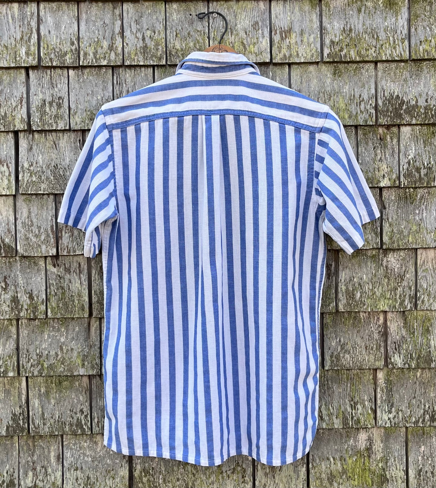 90s L.L. Bean Short Sleeve ‘Cool Weave’ Open Weave Cotton Button Front Shirt (M)
