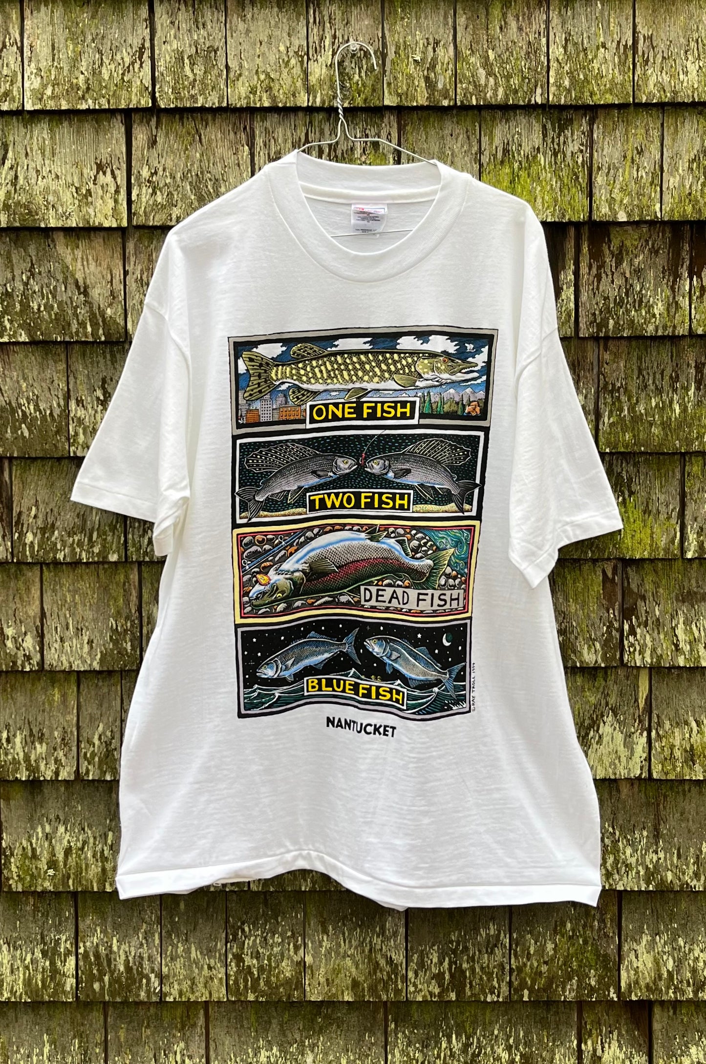 90s Nantucket Bluefish Ray Troll Designs T-Shirt (XL)