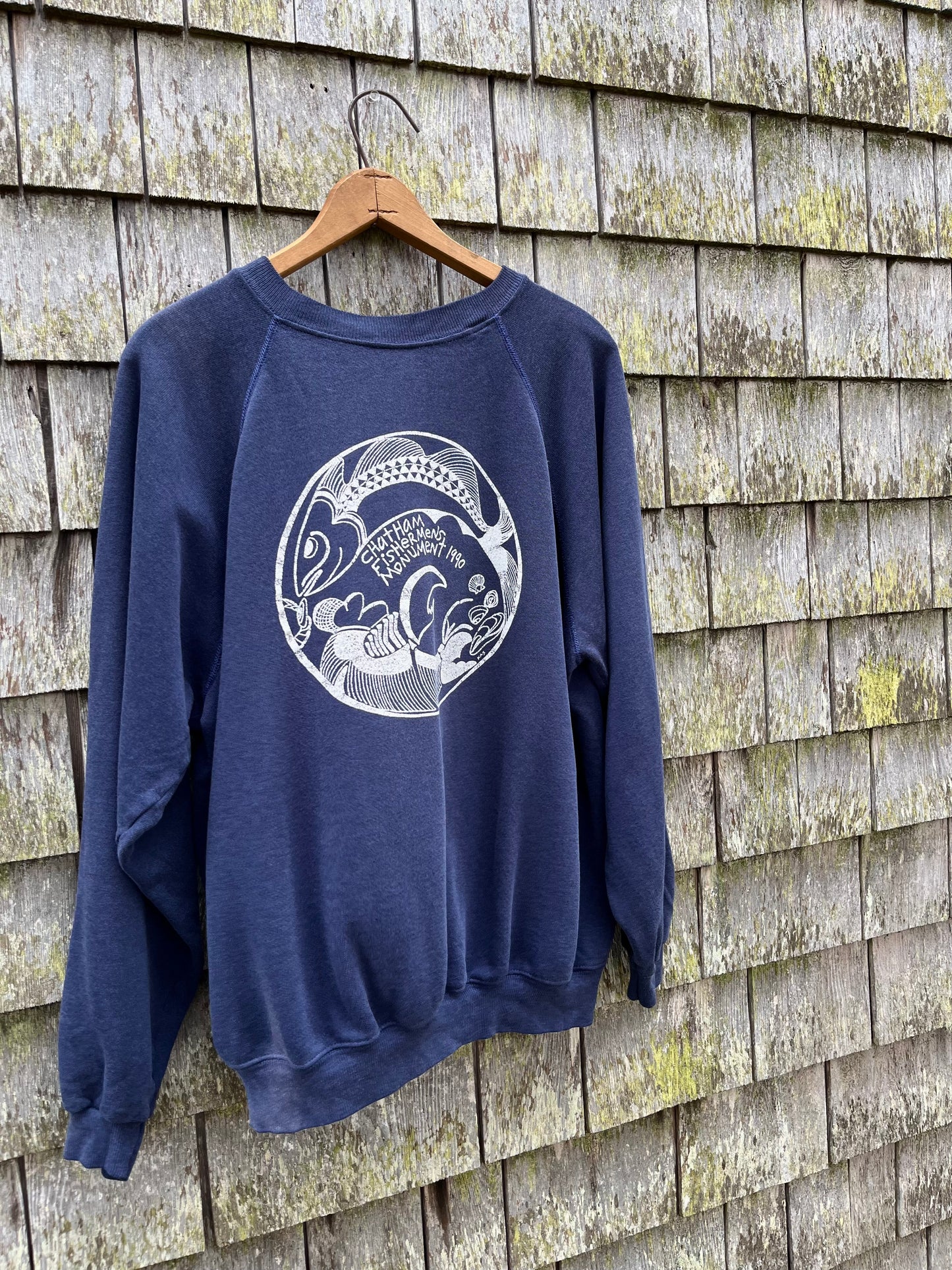 90s Chatham Fisherman’s Monument Raglan Sleeve Crewneck Sweatshirt (L/XL)