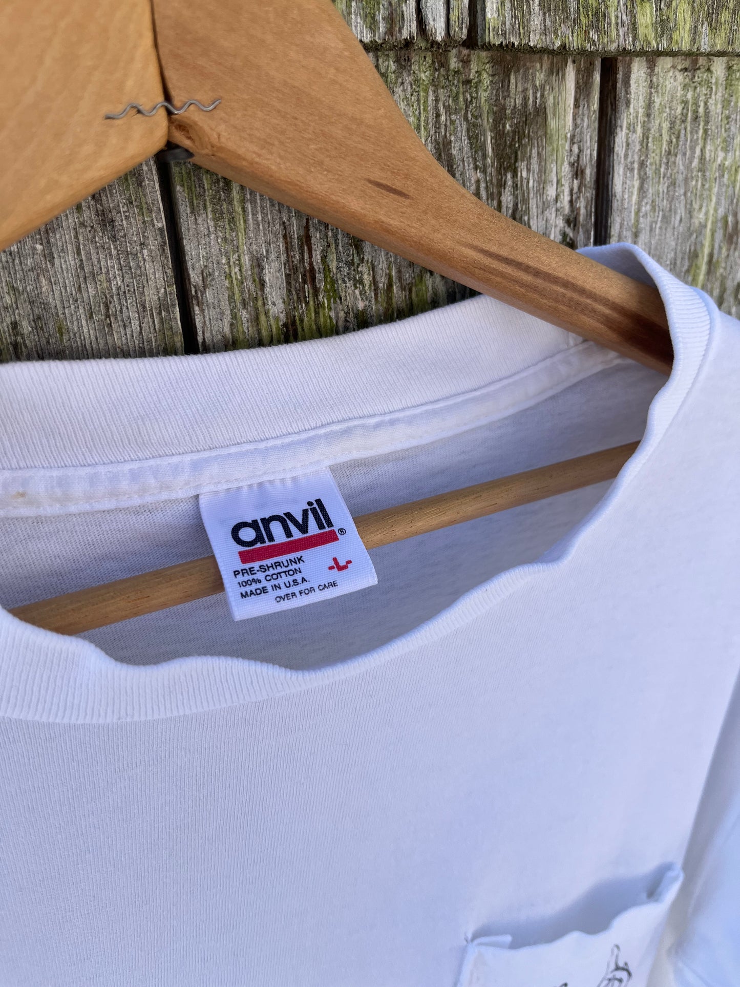 90s Oak Bluffs Monster Shark Tournament Martha’s Vineyard Pocket T-Shirt (L)