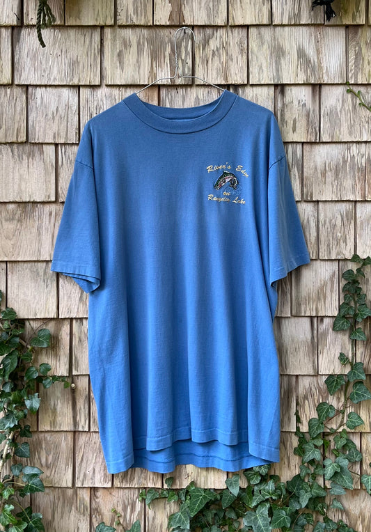 90s River's Edge Sports Shop Rangeley Lake Maine Embroidered T-Shirt (L)