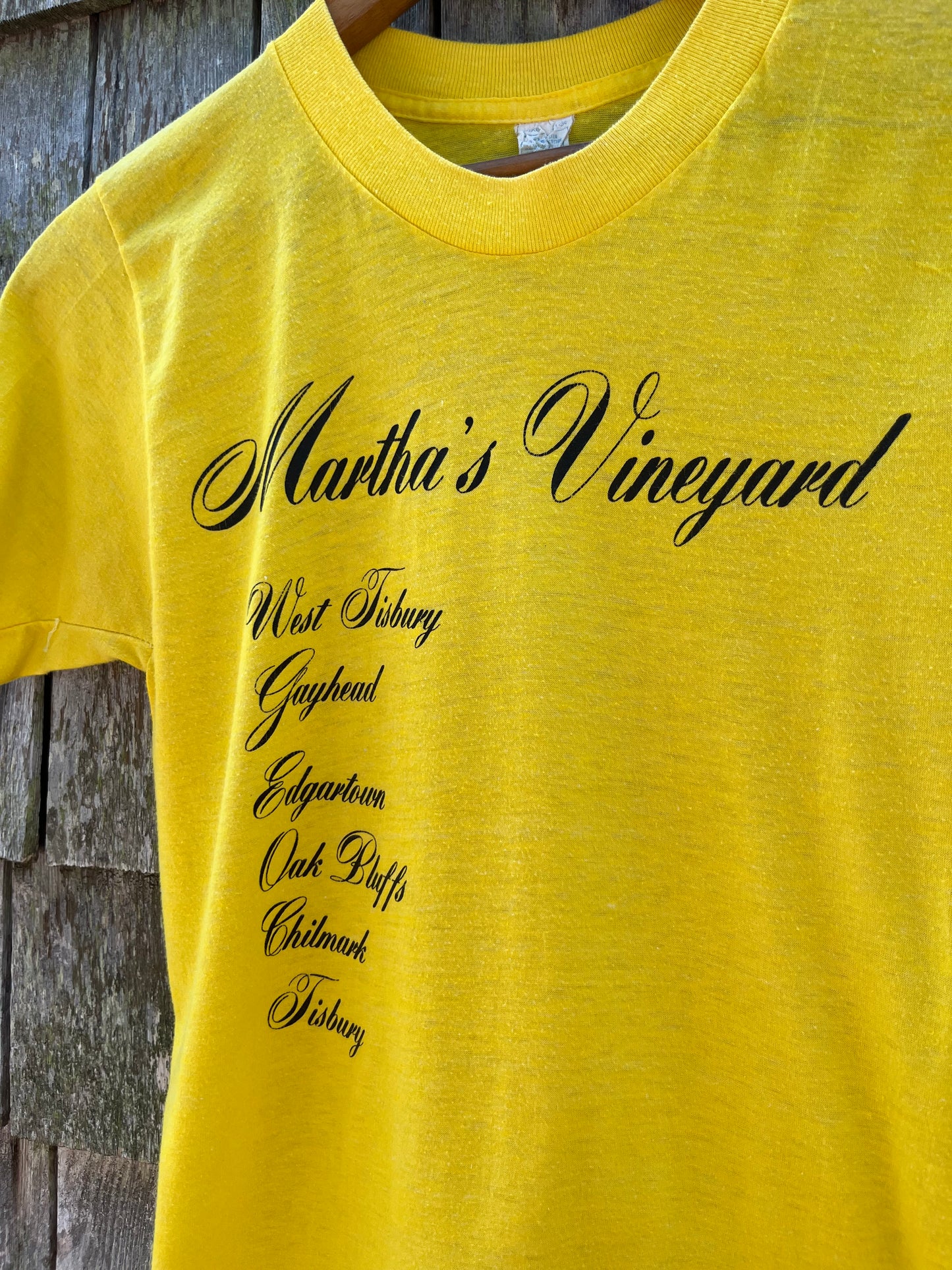 80s Martha’s Vineyard Villages List T-Shirt (XS)
