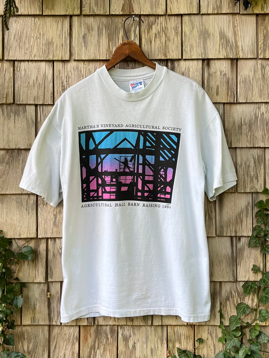 90s Martha’s Vineyard Agricultural Hall Barn Raising T-Shirt (L)
