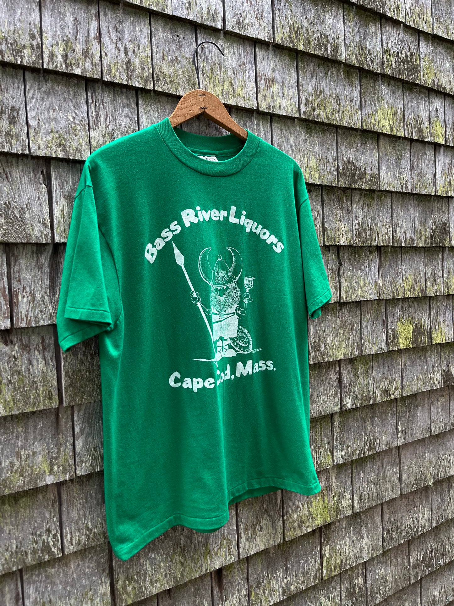 80s Bass River Liquors Yarmouth T-Shirt (M/L)