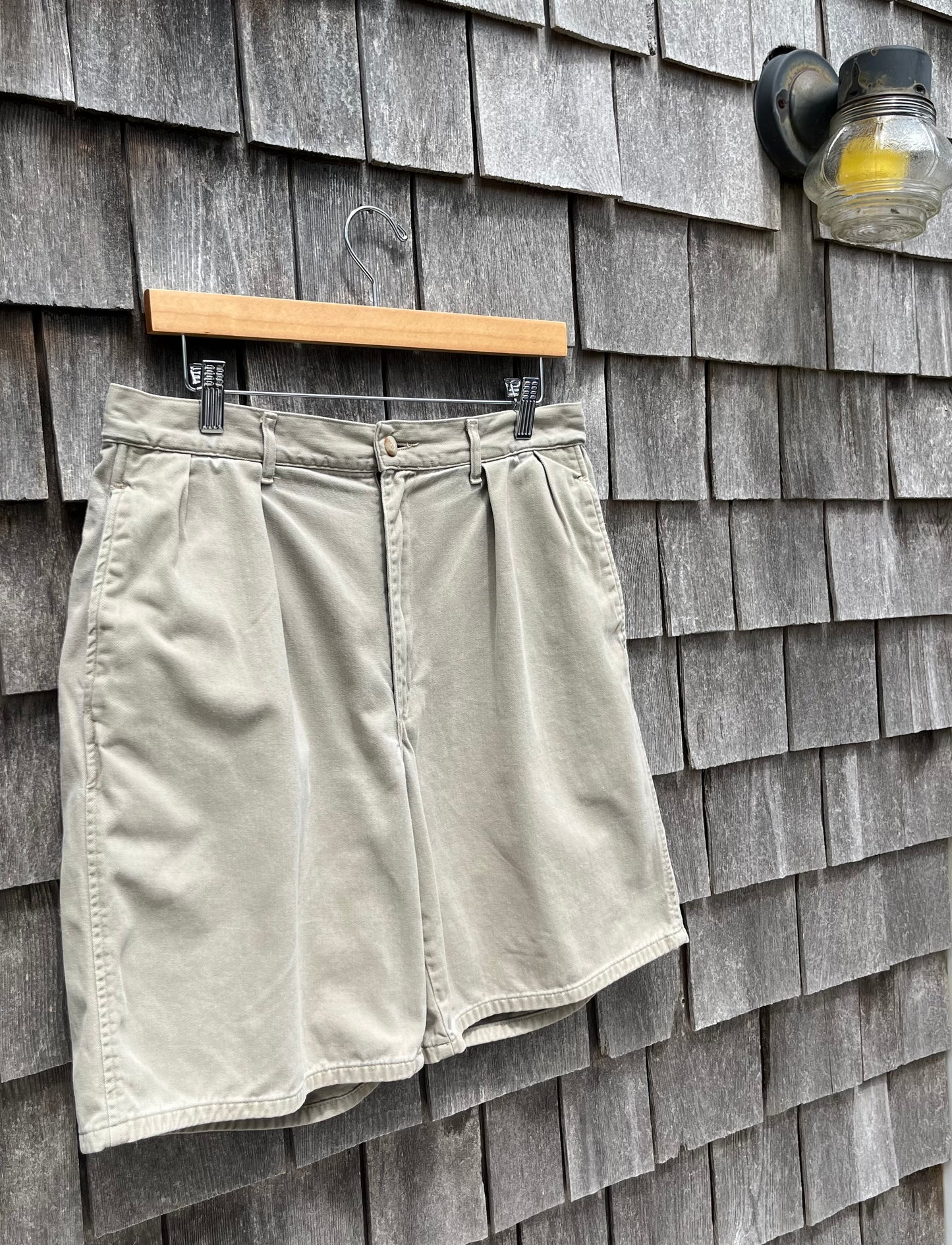 90s Polo Ralph Lauren Pleat Front Cotton Shorts (32/9)