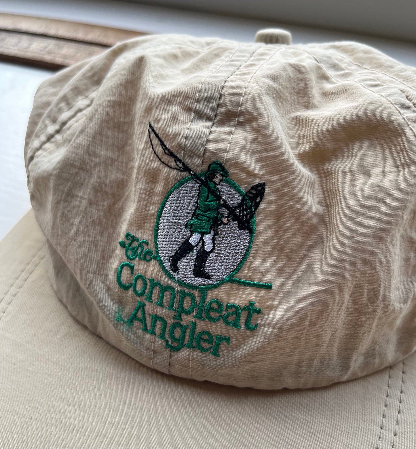 90s The Compleat Angler Connecticut Strapback Nylon Long-Bill Cap (L/XL)