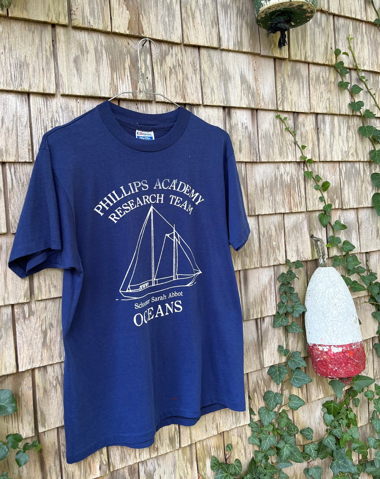 90s Phillips Academy Oceans Research Team Schooner Sarah Abbot T-Shirt (M)
