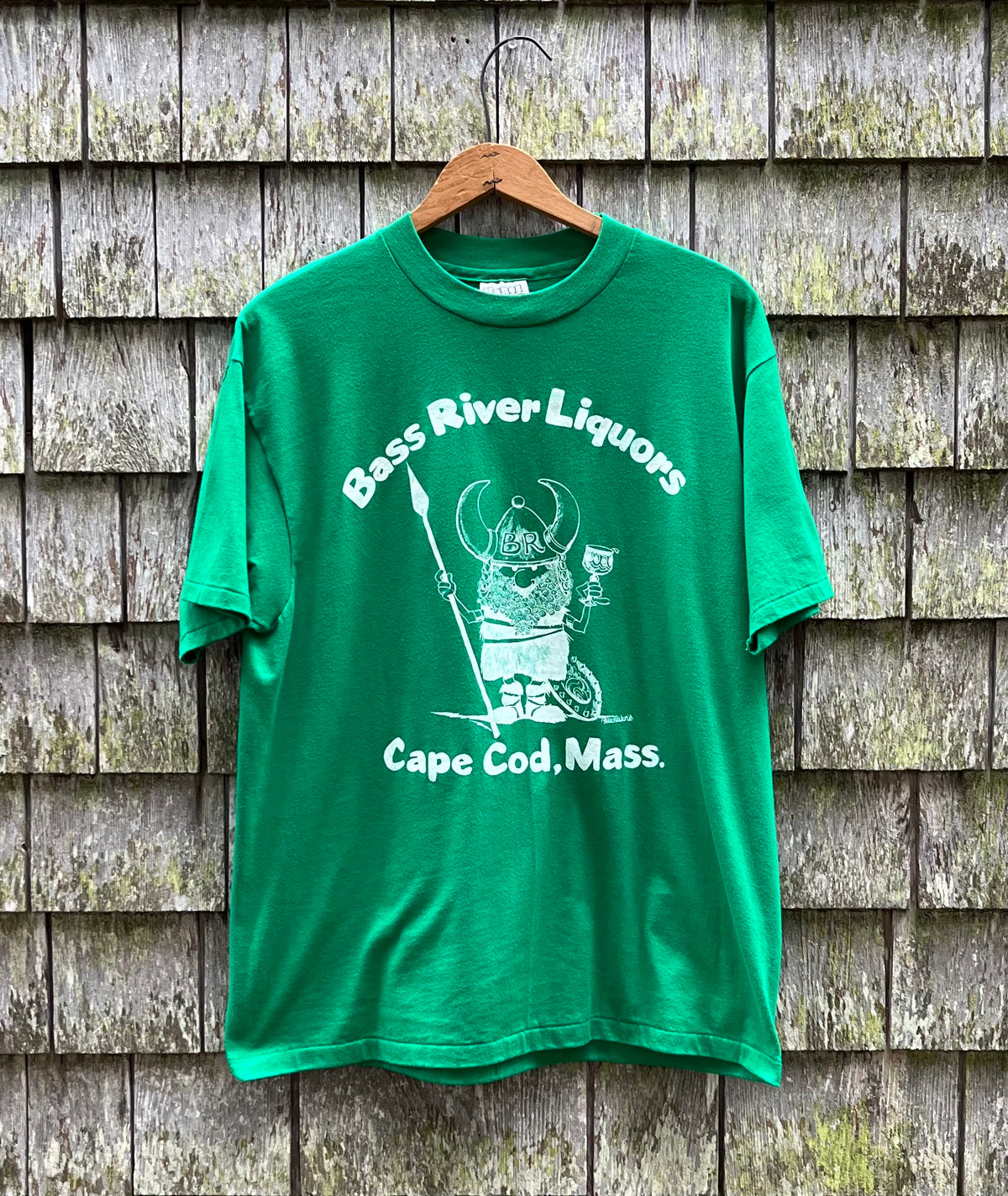 80s Bass River Liquors Yarmouth T-Shirt (M/L)