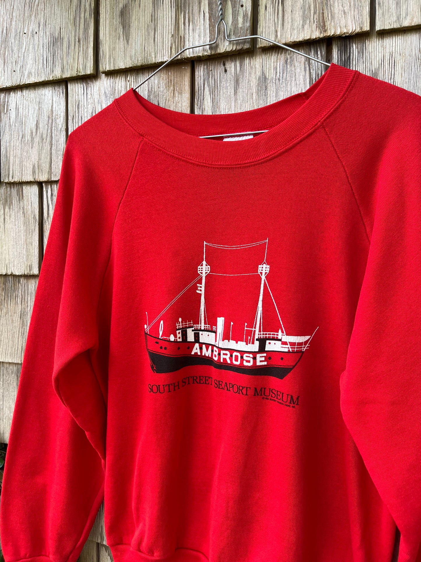 80s Ambrose Lightship South Street Seaport Museum NYC Raglan Sleeve Crewneck Sweatshirt (M)