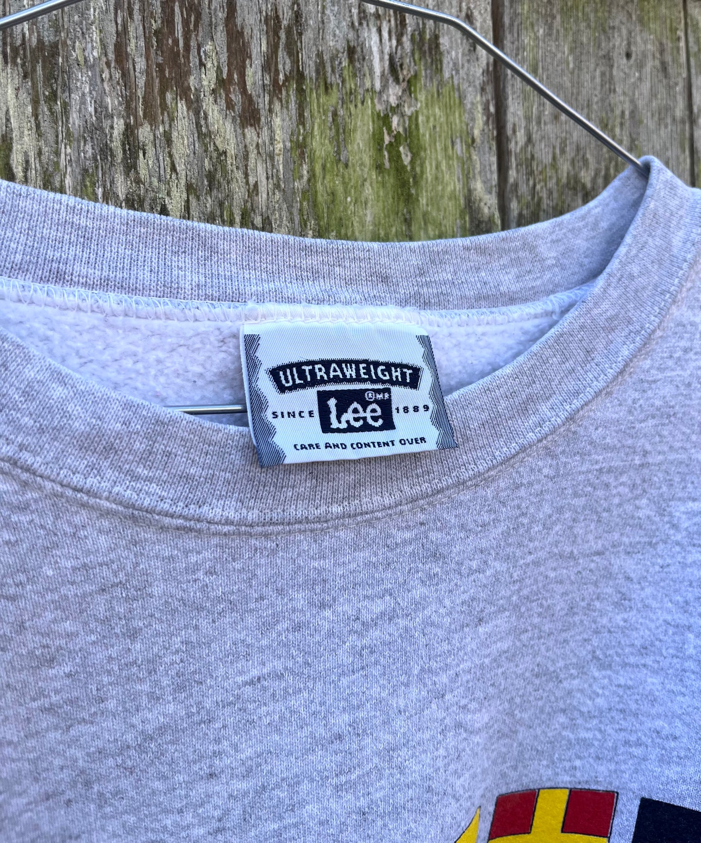 90s The Chatham Squire Bar & Restaurant Heavyweight Crewneck Sweatshirt (XXL)