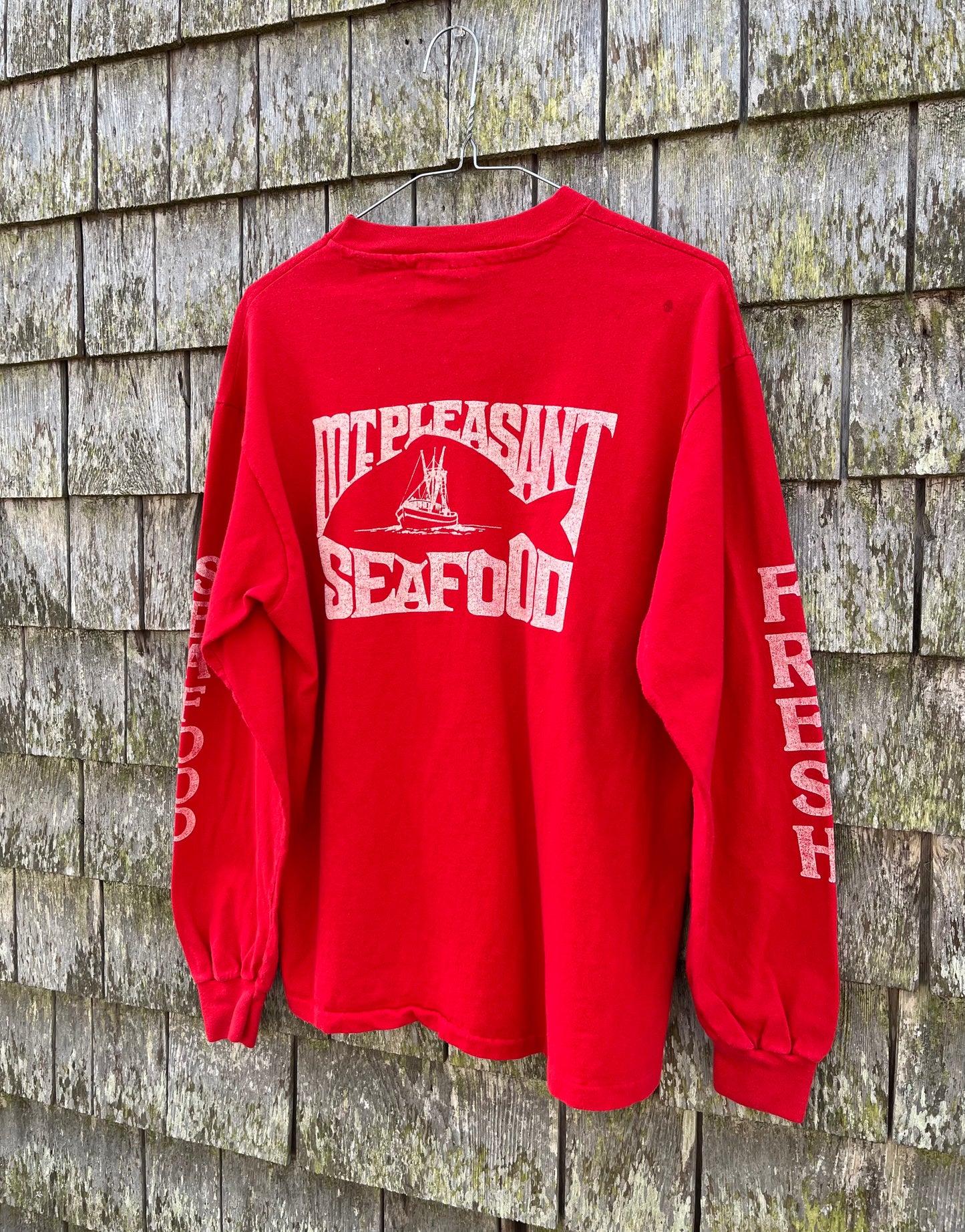 90s Mt. Pleasant Seafood South Carolina Long Sleeve T-Shirt (M)