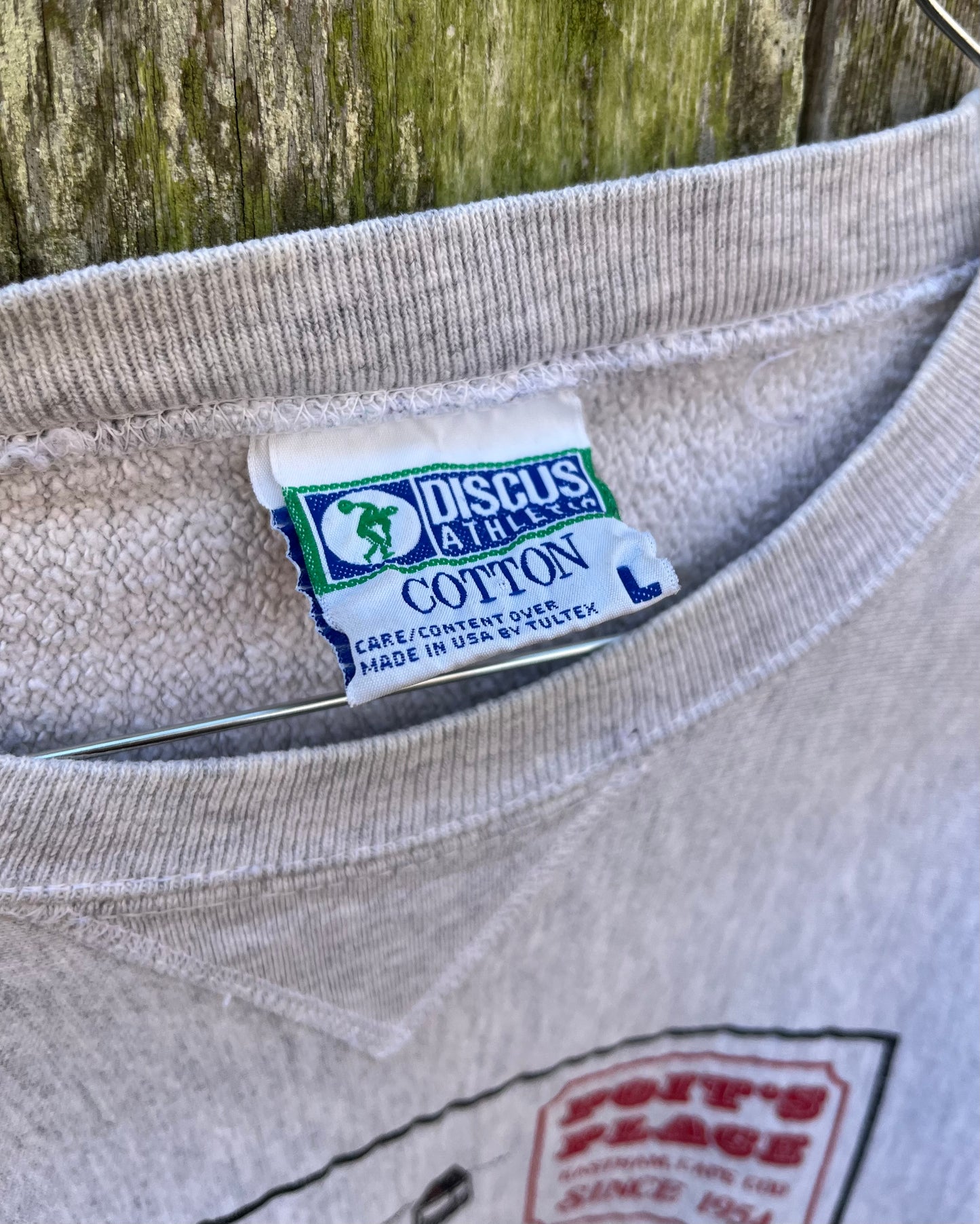 90s Poit’s Place Restaurant & Mini Golf Eastham Reverse Weave Crewneck Sweatshirt (L)