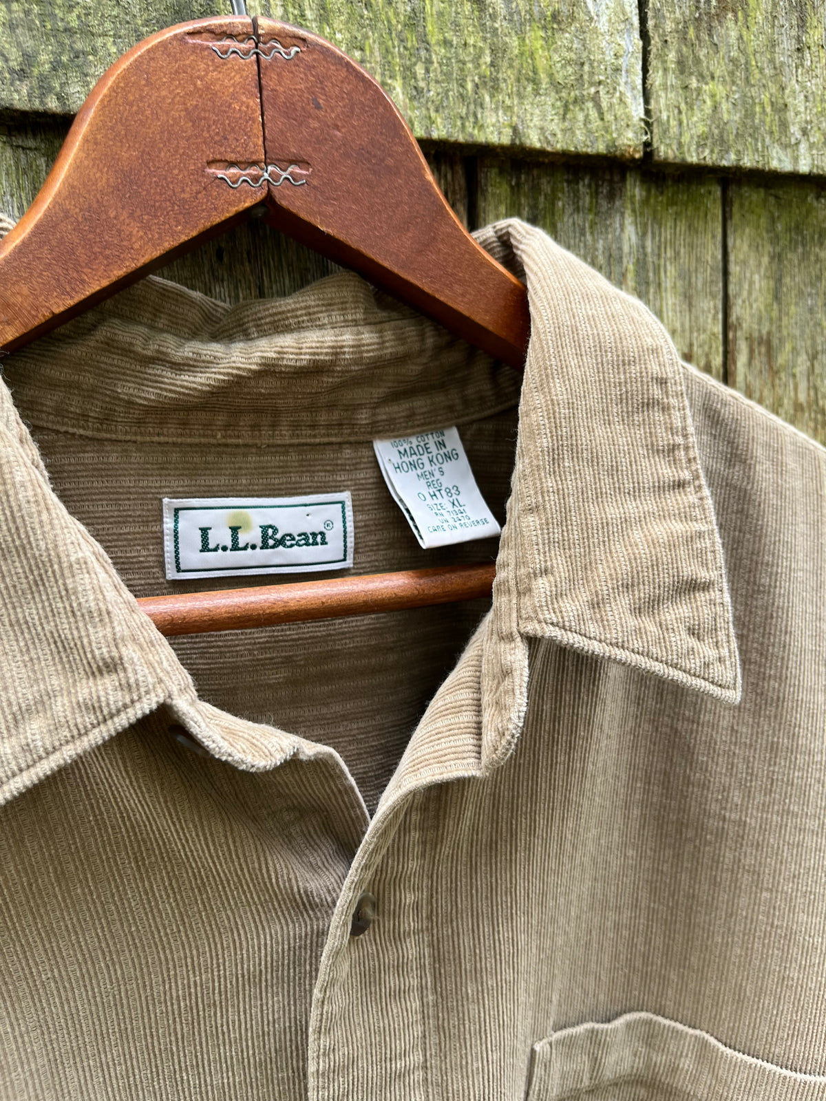 90s L.L. Bean Corduroy Button Up Shirt (XL)