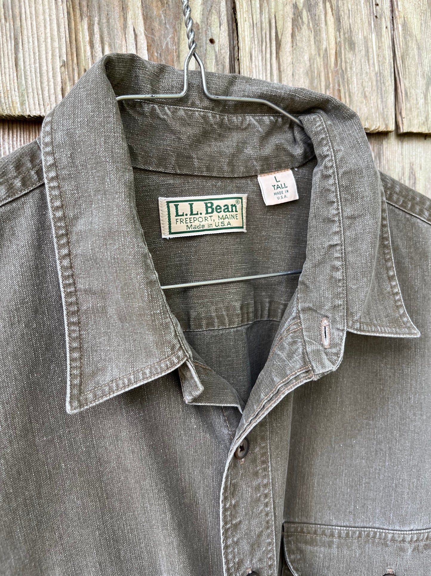 90s L.L. Bean Garment Dye Cotton Twill Button Front Shirt (L/XL)