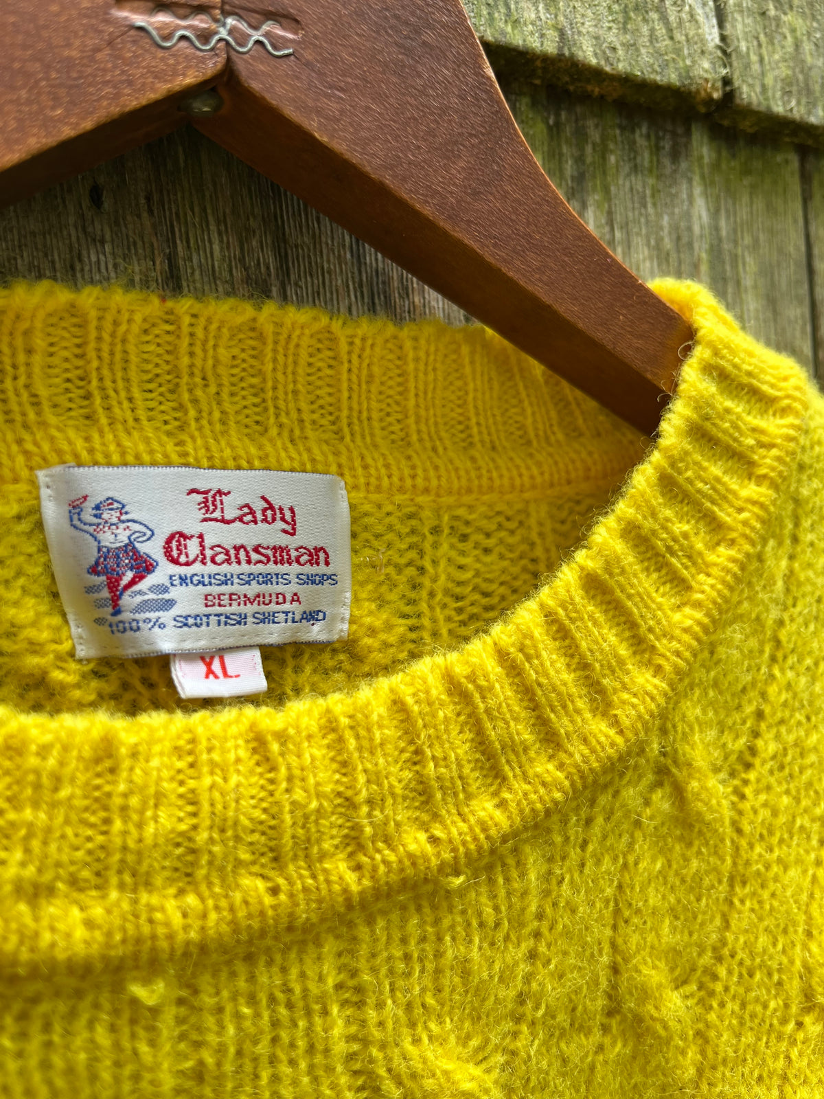 90s Lady Clansman Shetland Wool Cable Knit Sweater (M)