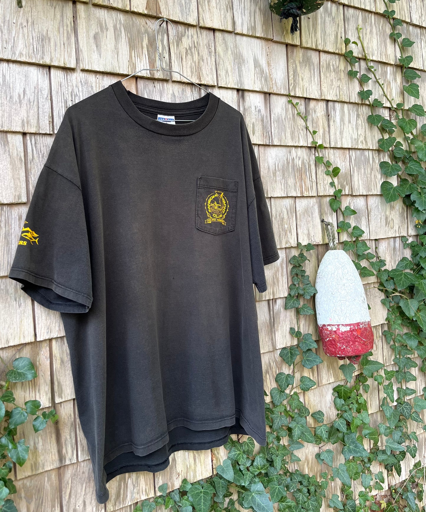 90s Kaneohe Yacht Club Hawaii Open Fishing Tournament Pocket T-Shirt (XL)