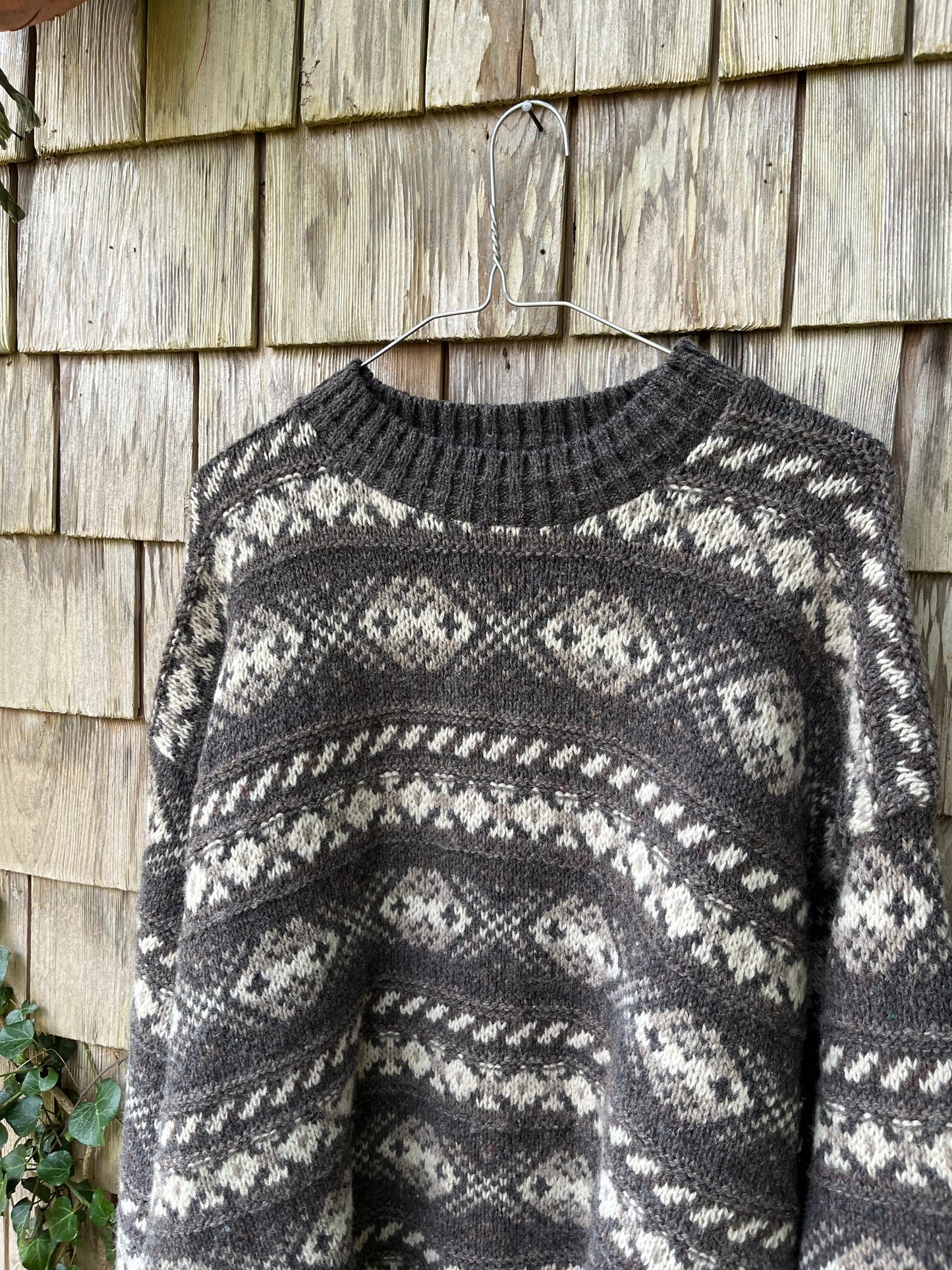 90s Eddie Bauer Wool Fair Isle Knit Sweater (L)