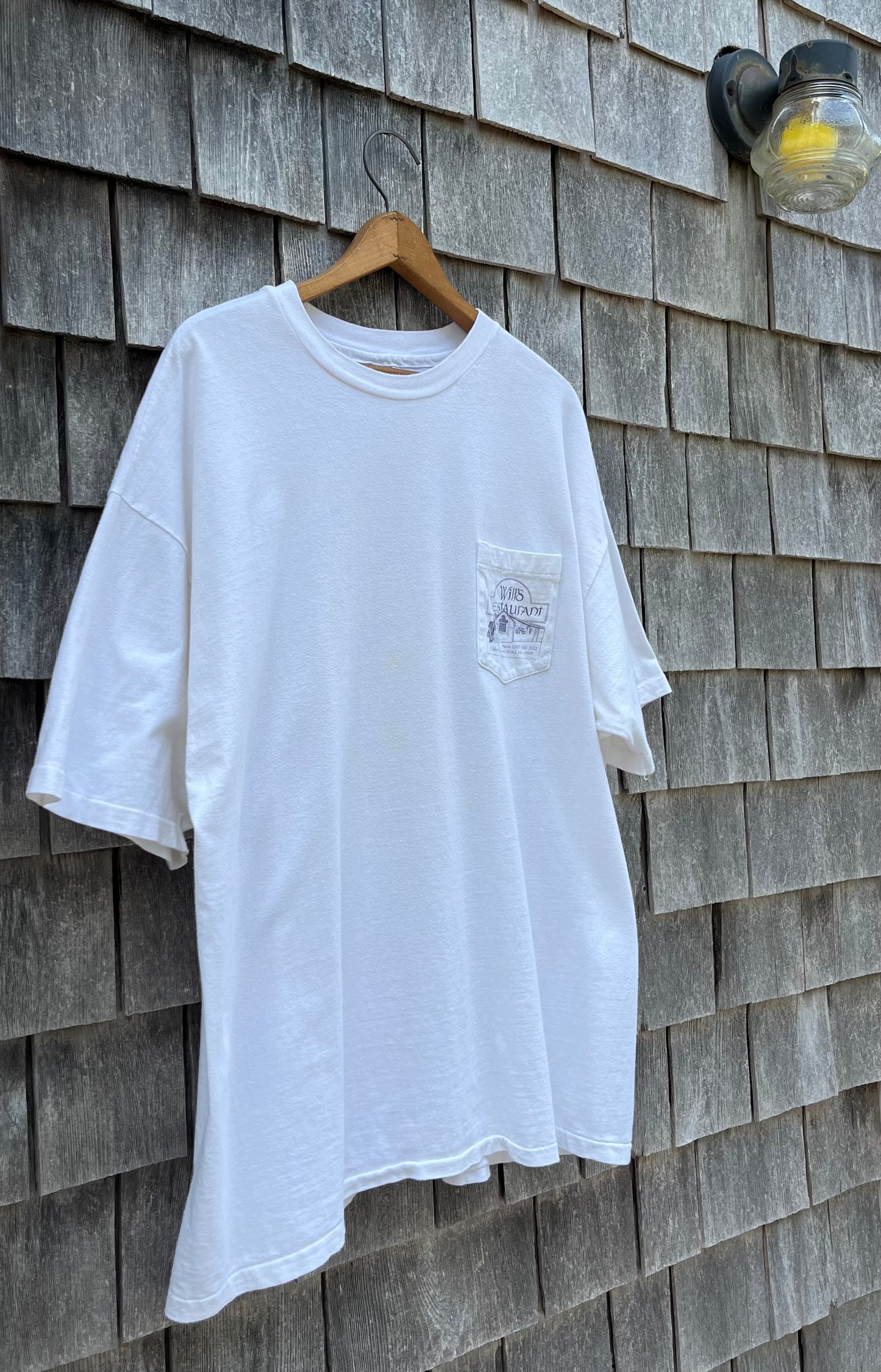 90s Will’s Restaurant Peaks Island Maine Pocket T-Shirt (XL)