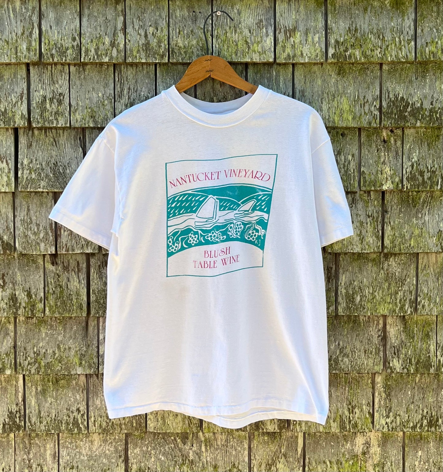 90s Nantucket Blush Table Wine T-Shirt (M)