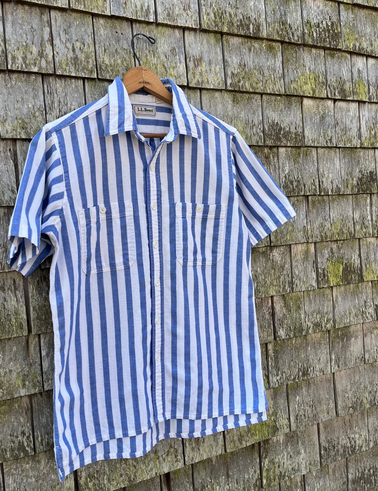 90s L.L. Bean Short Sleeve ‘Cool Weave’ Open Weave Cotton Button Front Shirt (M)