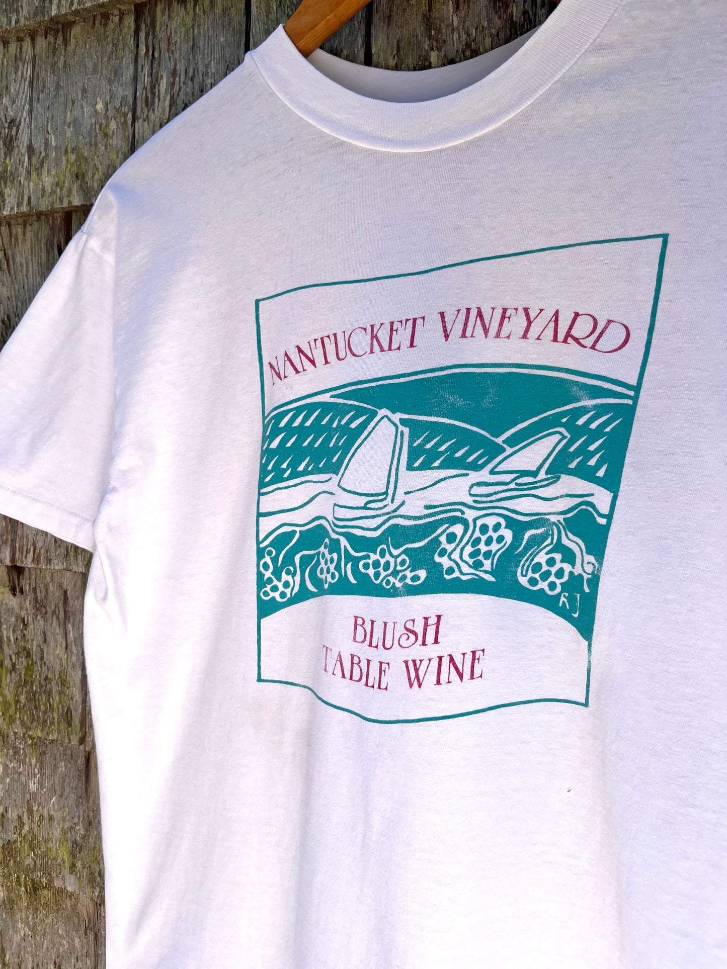 90s Nantucket Blush Table Wine T-Shirt (M)